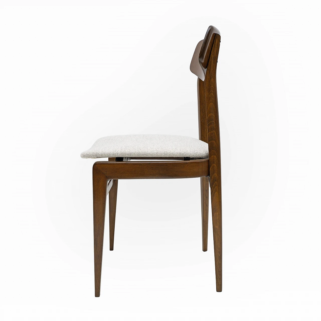 6 Danish chairs in walnut-stained beech and fabric, 1960s 8