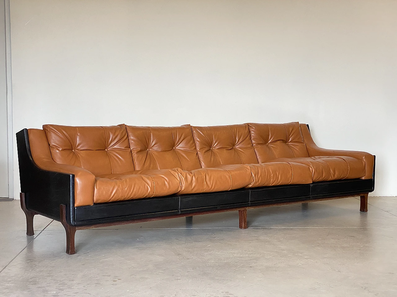 Leather sofa in the style of Claudio Salocchi, 1960s 1