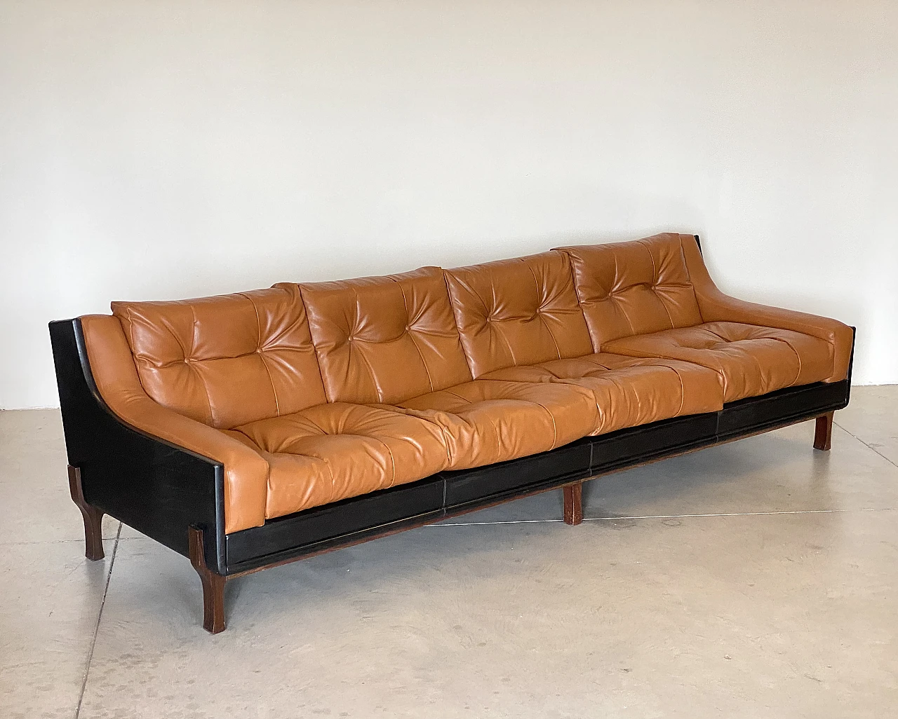 Leather sofa in the style of Claudio Salocchi, 1960s 6