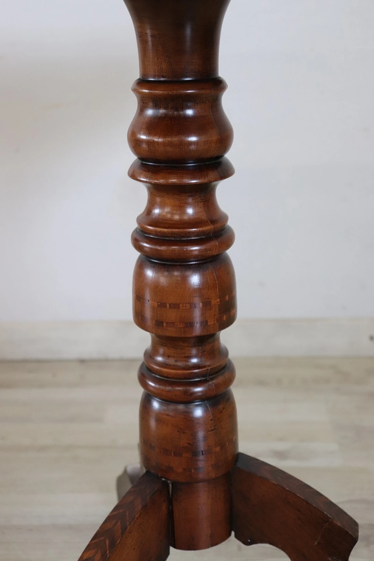 Walnut coffee table with inlaid top in Louis Philippe style, 1980s 9