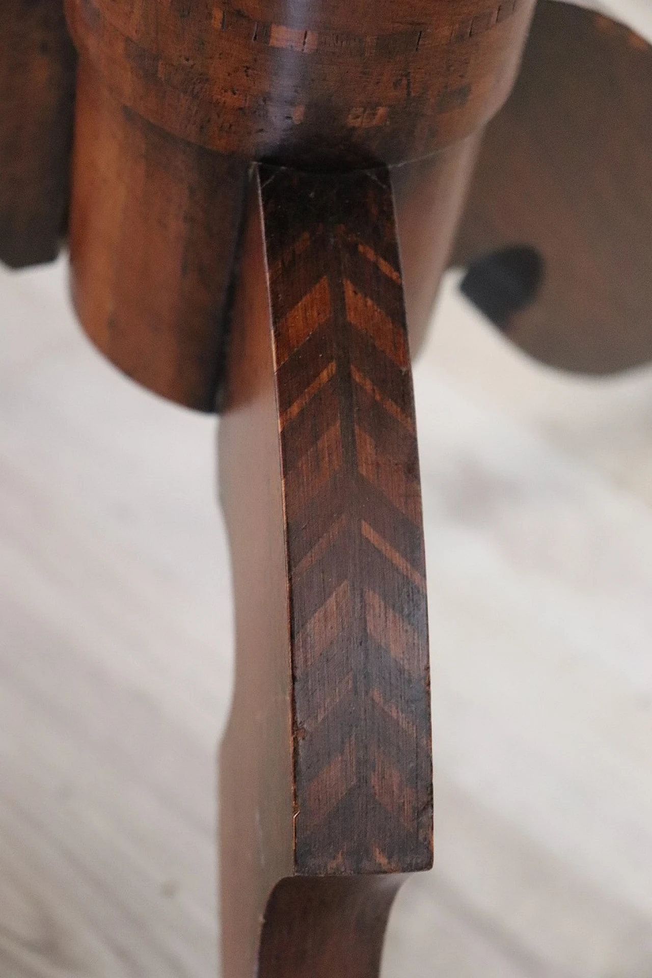 Walnut coffee table with inlaid top in Louis Philippe style, 1980s 10