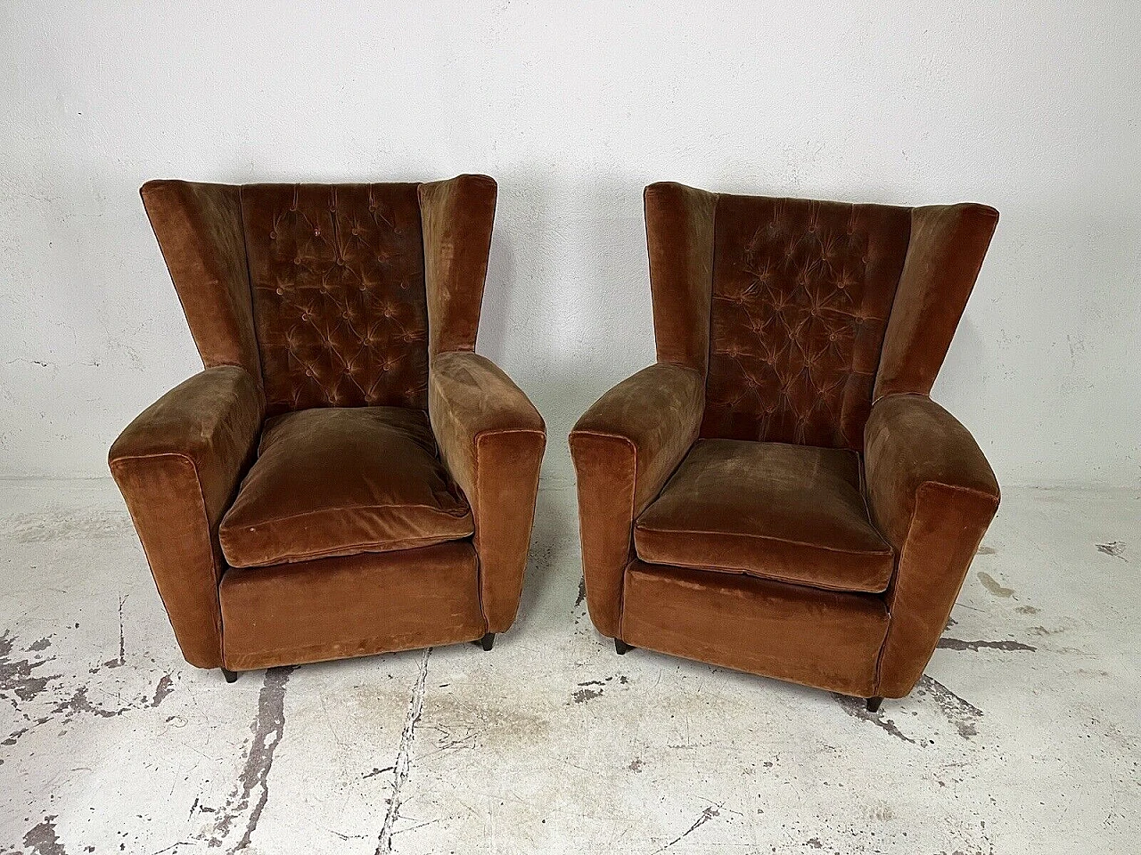 Pair of wooden and velvet armchairs by Paolo Buffa, 1950s 2