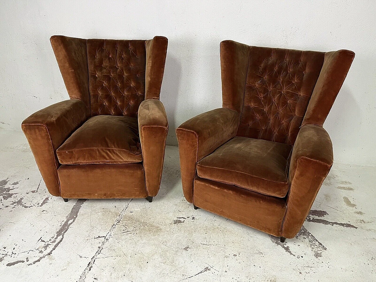 Pair of wooden and velvet armchairs by Paolo Buffa, 1950s 7