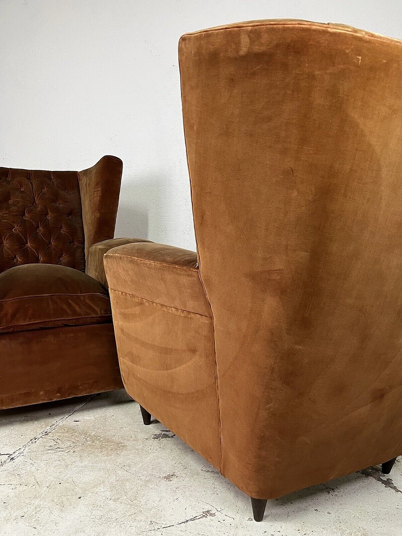 Pair of wooden and velvet armchairs by Paolo Buffa, 1950s 10