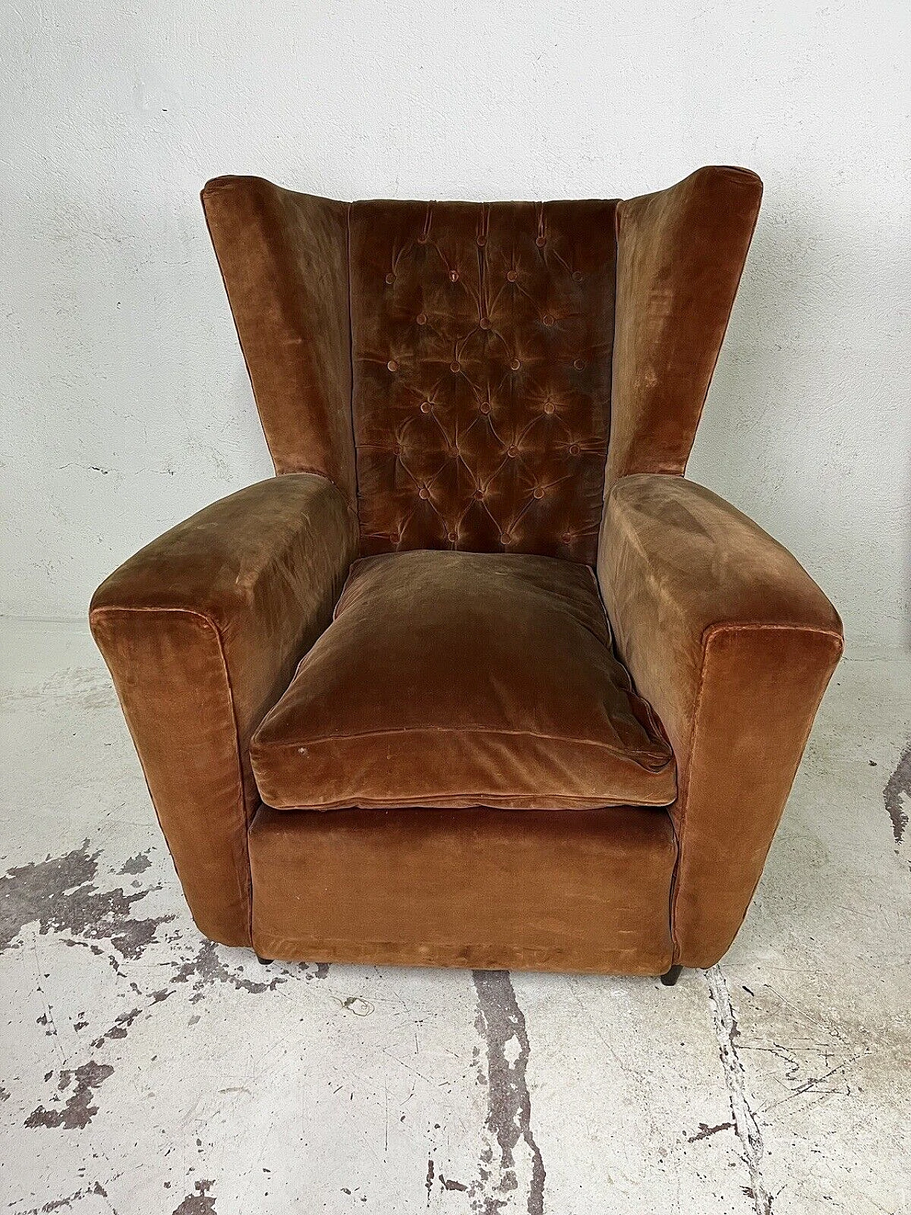 Pair of wooden and velvet armchairs by Paolo Buffa, 1950s 16