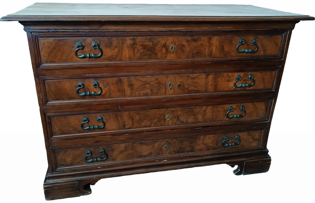 Louis XIV chest of drawers in solid walnut, 17th century 9