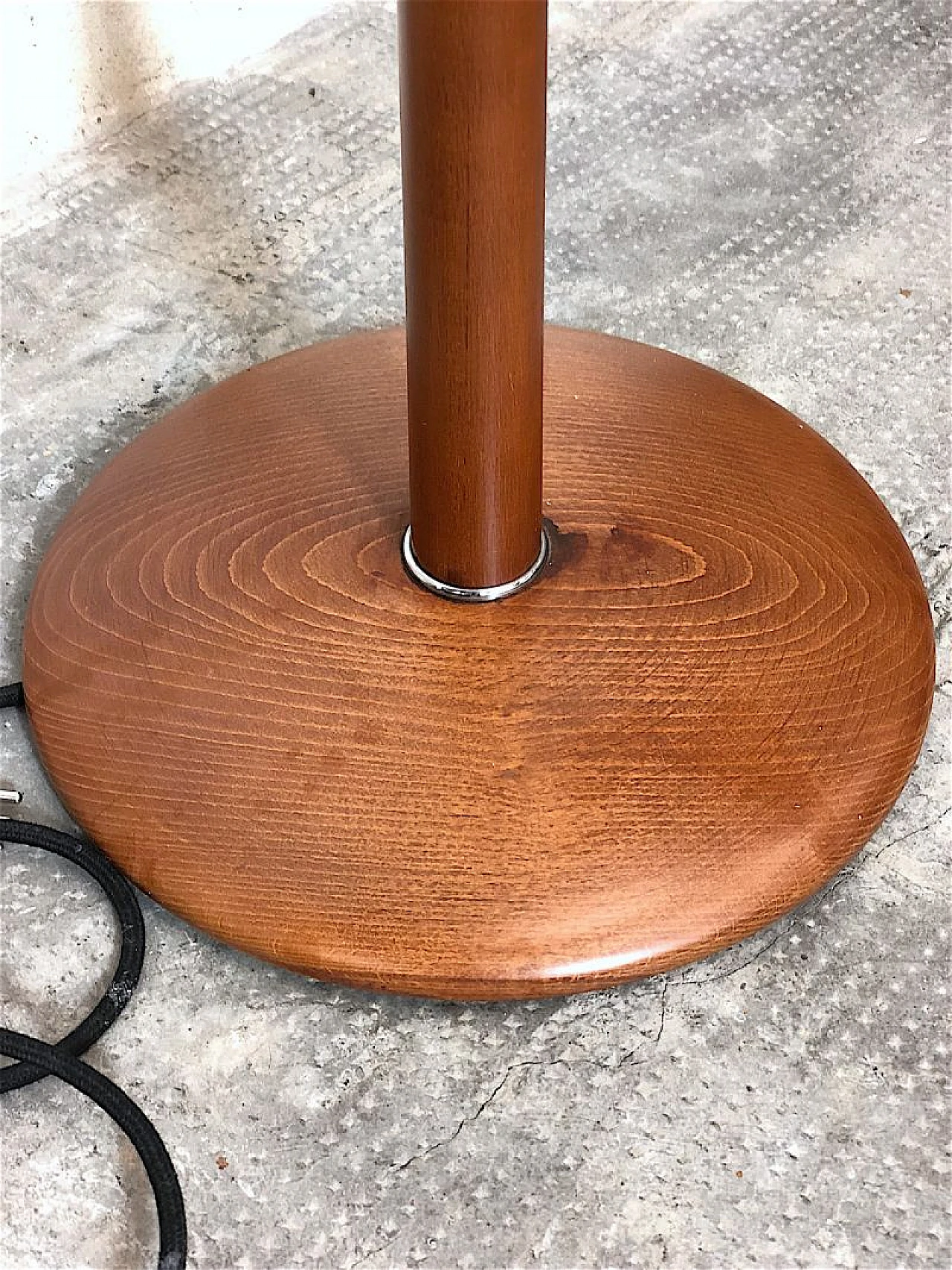 Cherry wood and glass floor lamp by Targhetti, 1970s 4