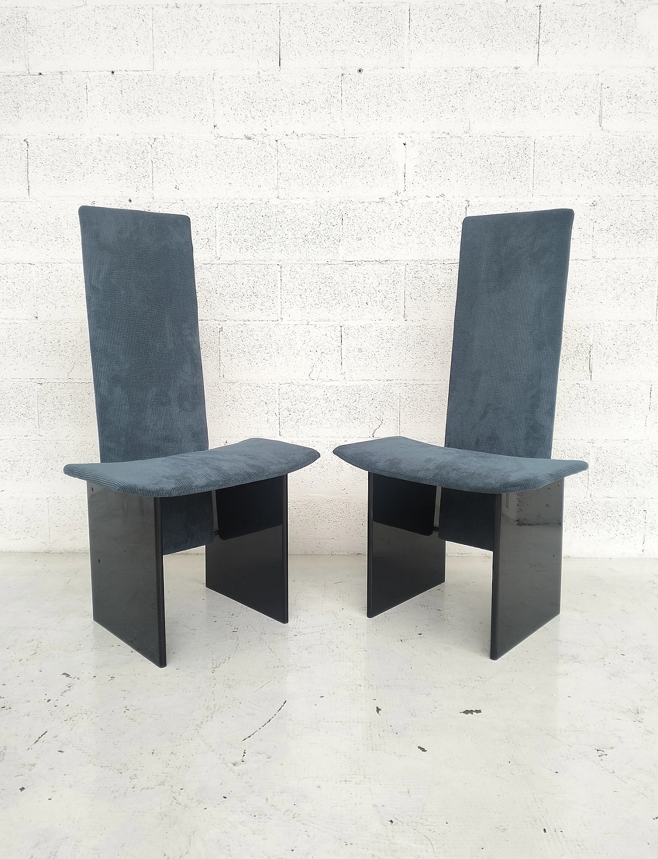 Pair of Rennie chairs by K. Takahama for S. Gavina, 1970s 2