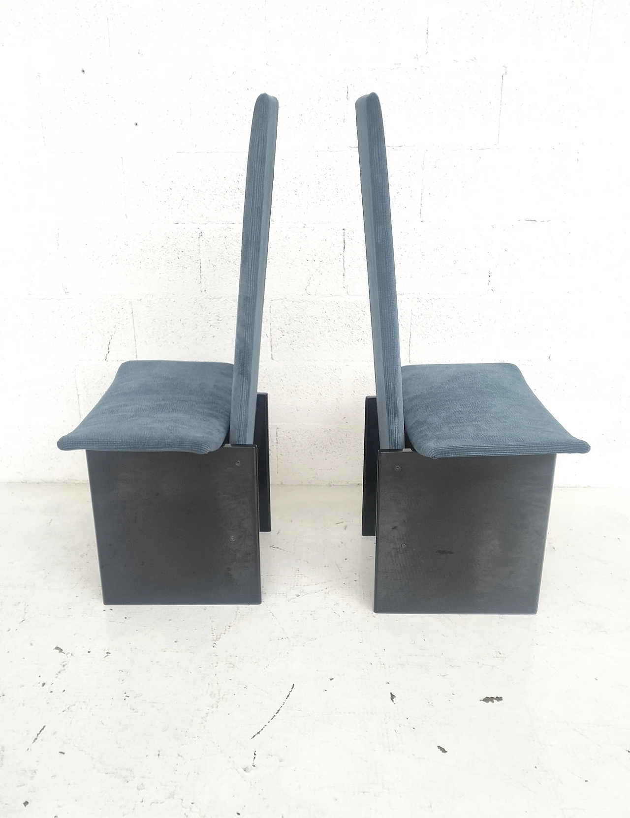 Pair of Rennie chairs by K. Takahama for S. Gavina, 1970s 7