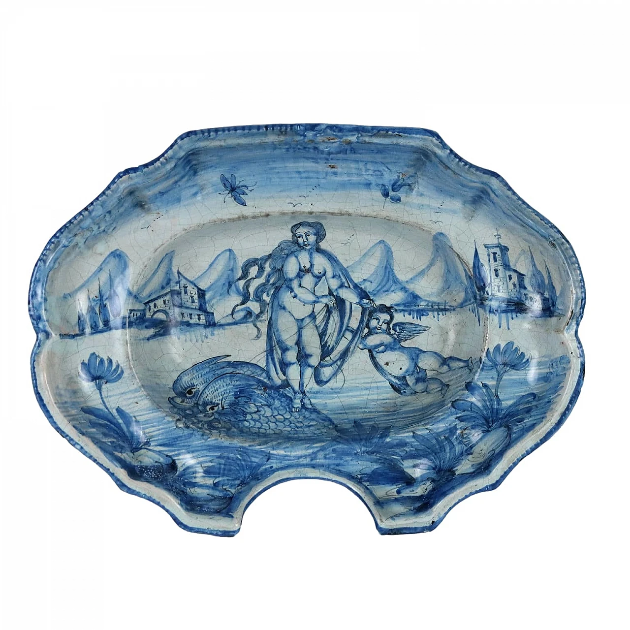 Bacile da barba ovale con Venere sorretta da Cupido in maiolica, '700 1