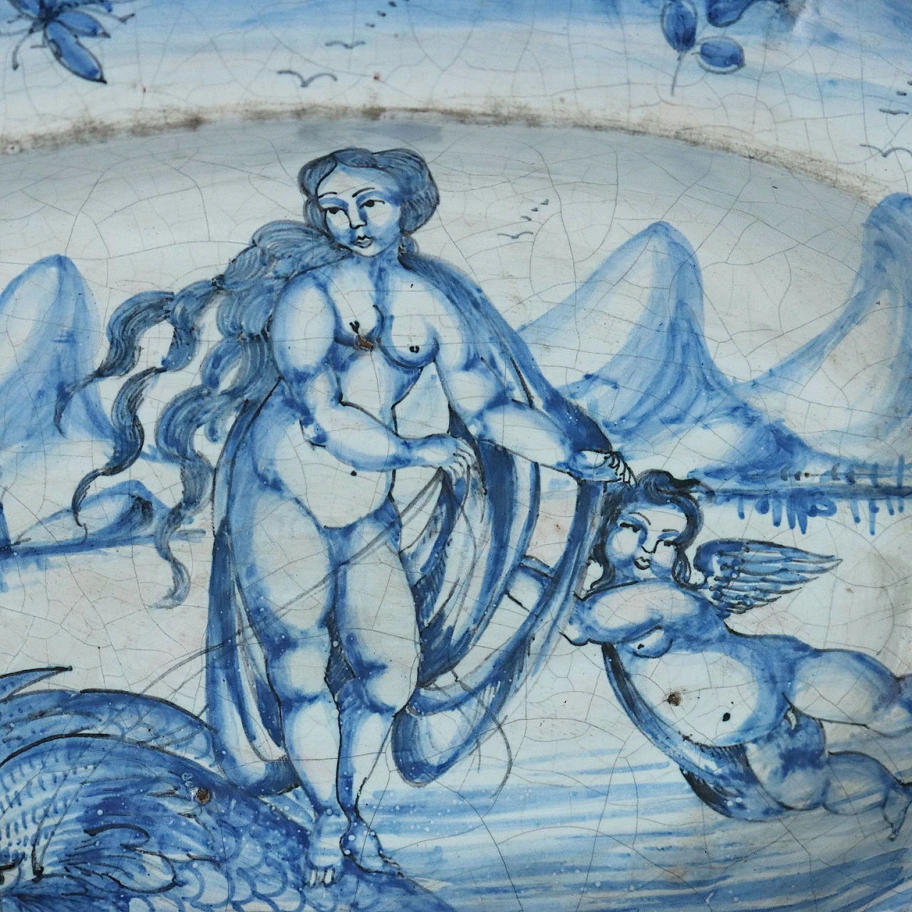 Bacile da barba ovale con Venere sorretta da Cupido in maiolica, '700 3