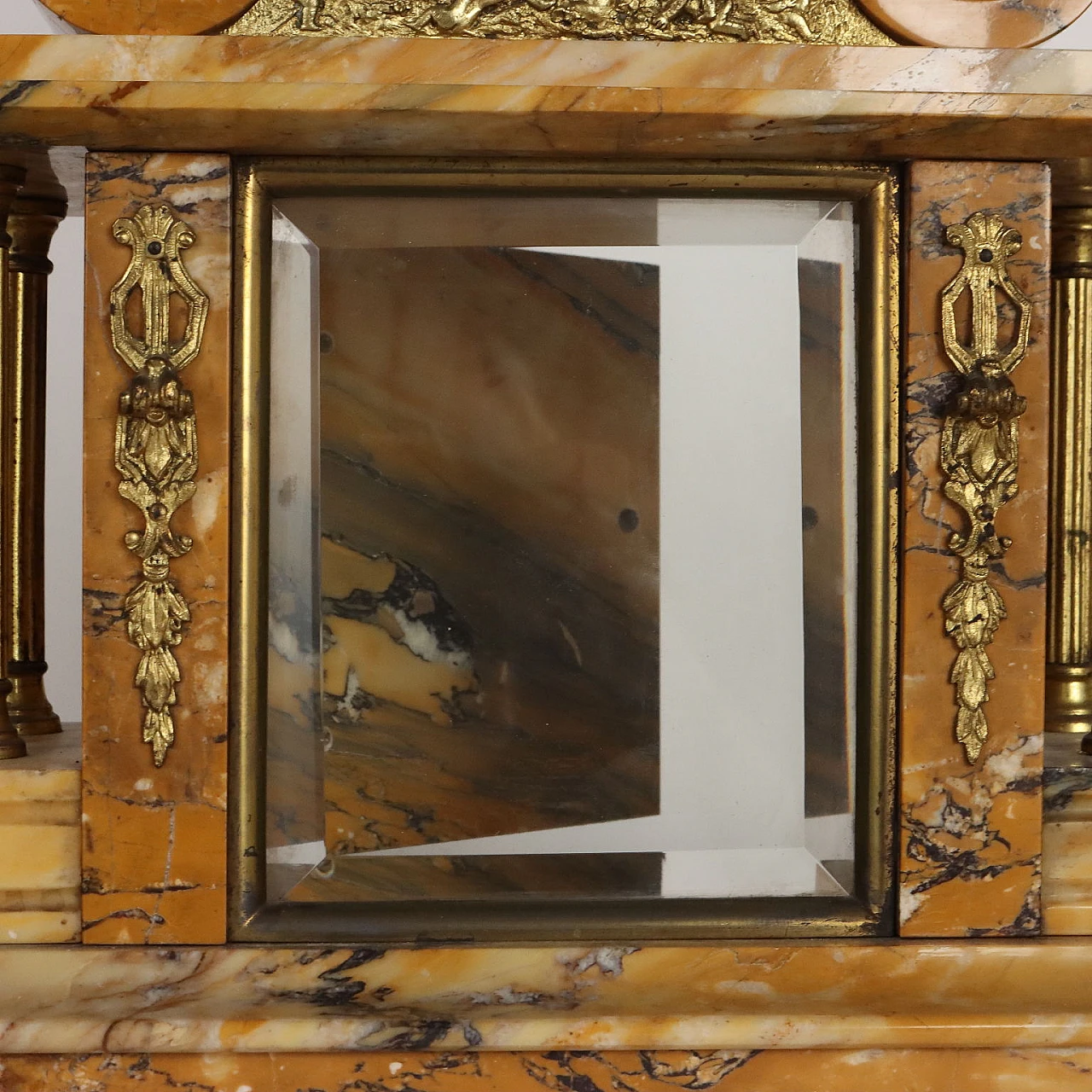 Triptych with clock & risers in yellow marble & bronze, 19th century 8