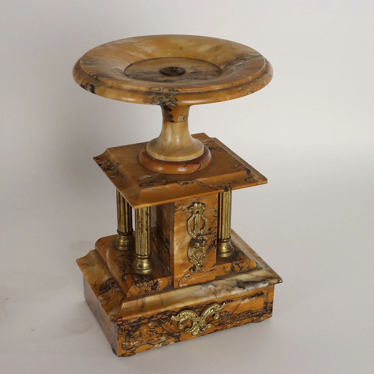 Triptych with clock & risers in yellow marble & bronze, 19th century 9