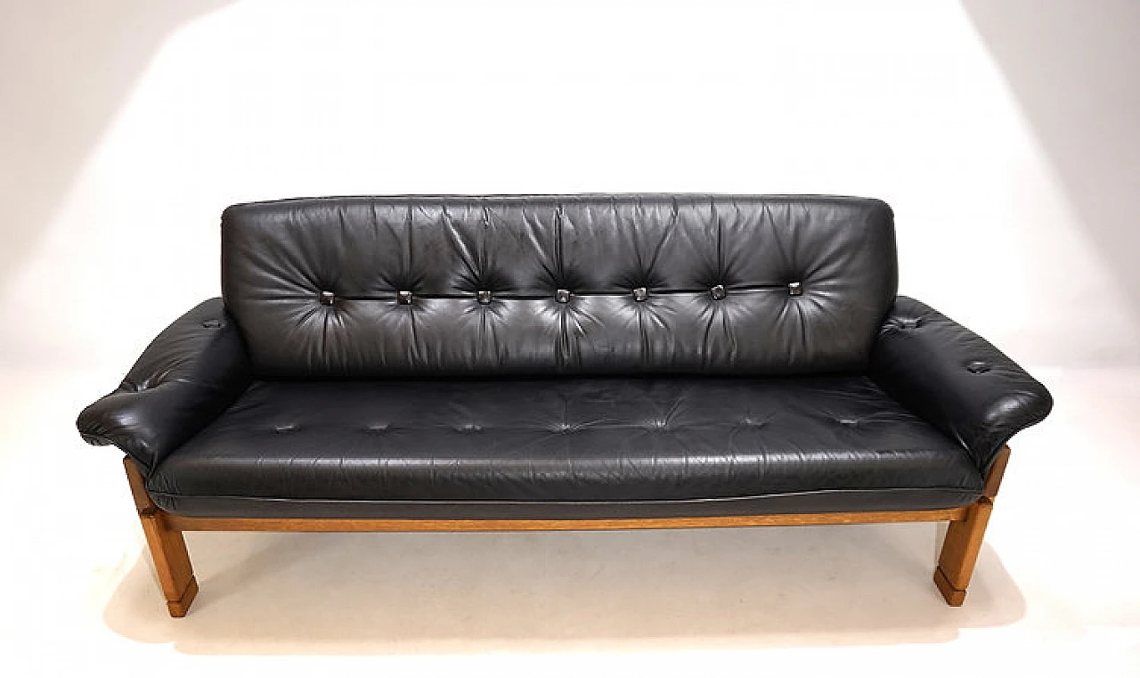 Solid oak and black leather three-seater sofa, 1960s 6