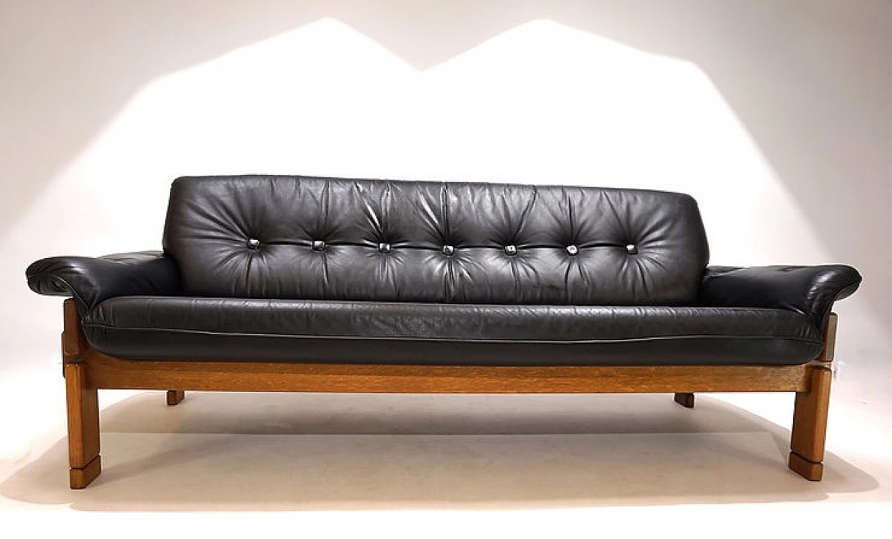 Solid oak and black leather three-seater sofa, 1960s 14