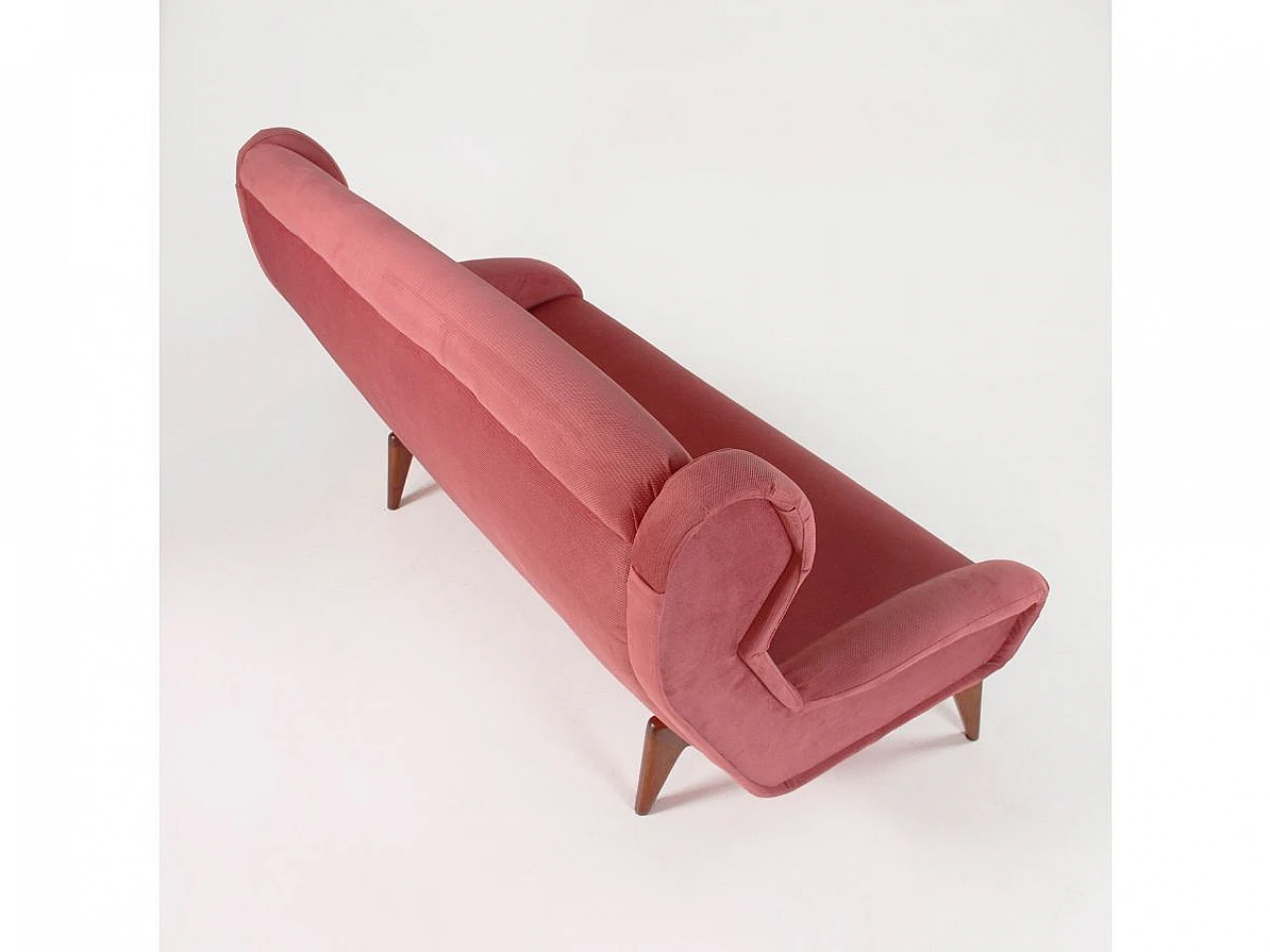 Solid walnut and dark pink velvet sofa, 1960s 5