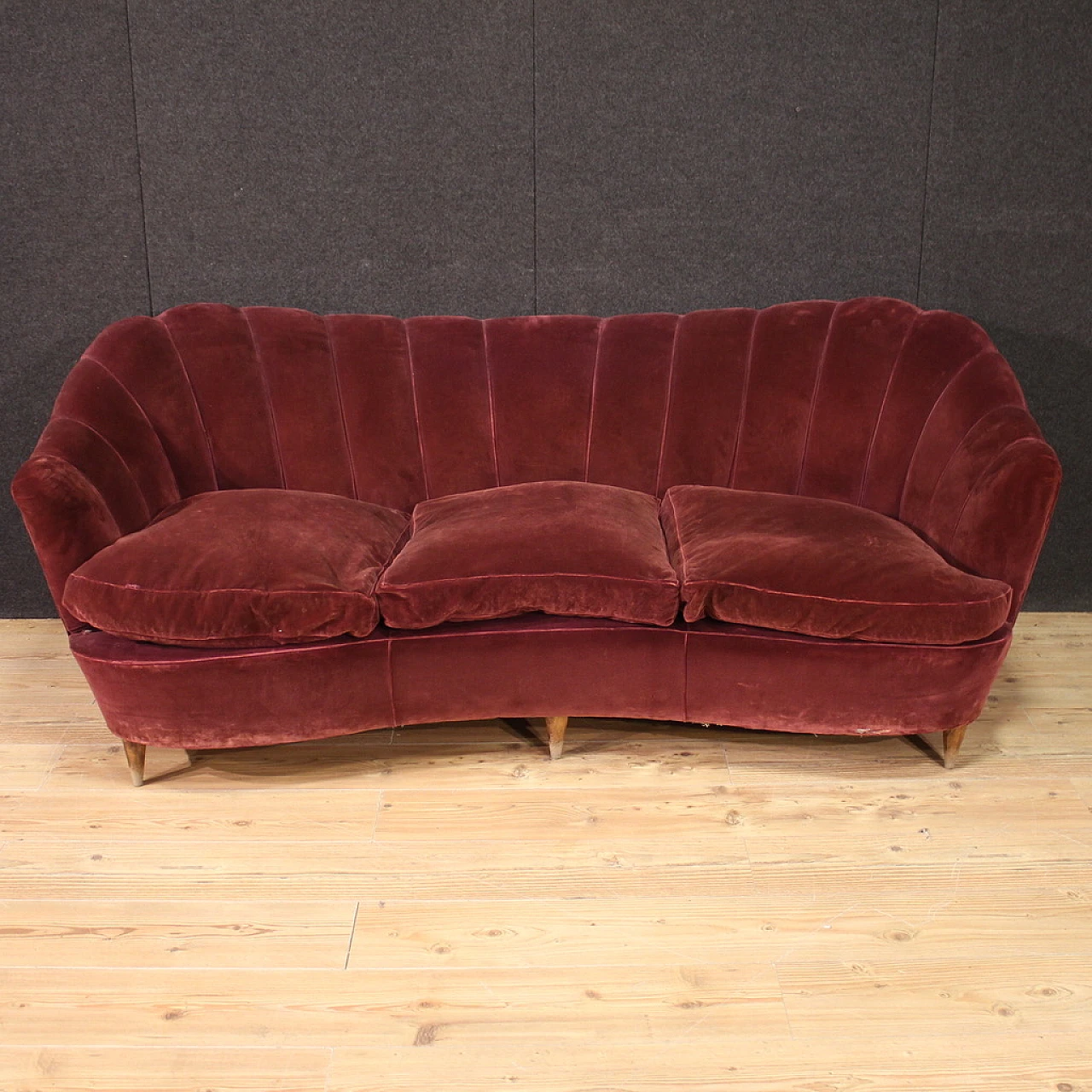 Pair of armchairs and sofa attributed to Gio Ponti, 1940s 2