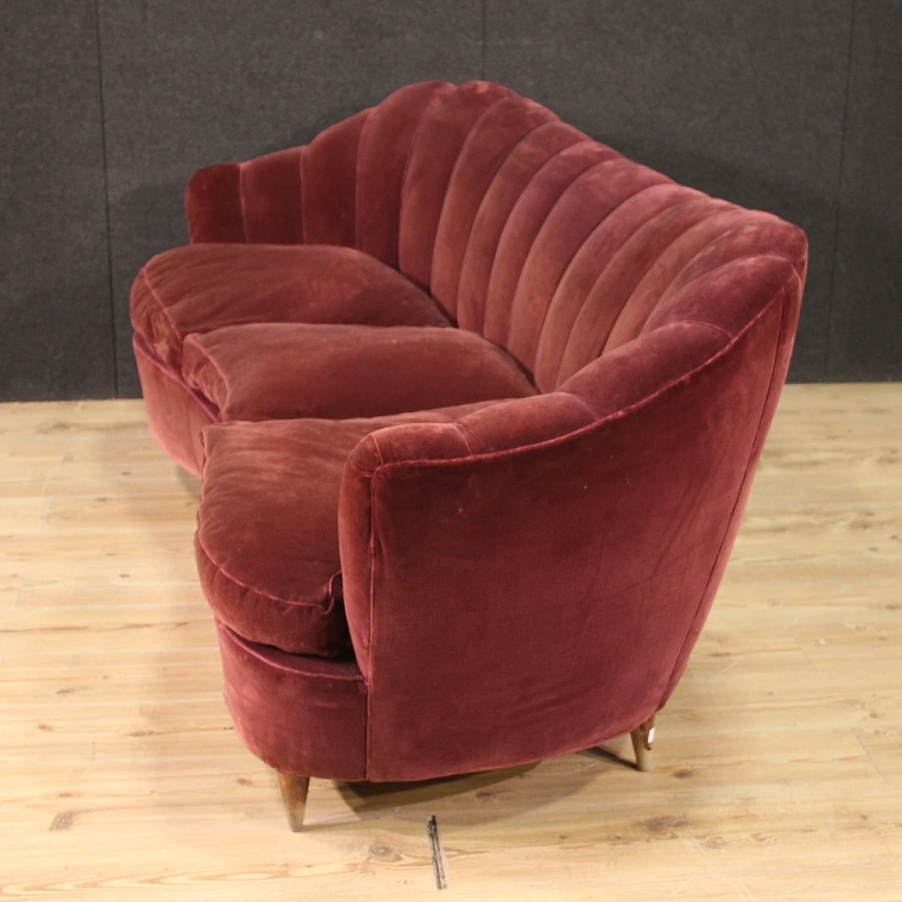 Pair of armchairs and sofa attributed to Gio Ponti, 1940s 8