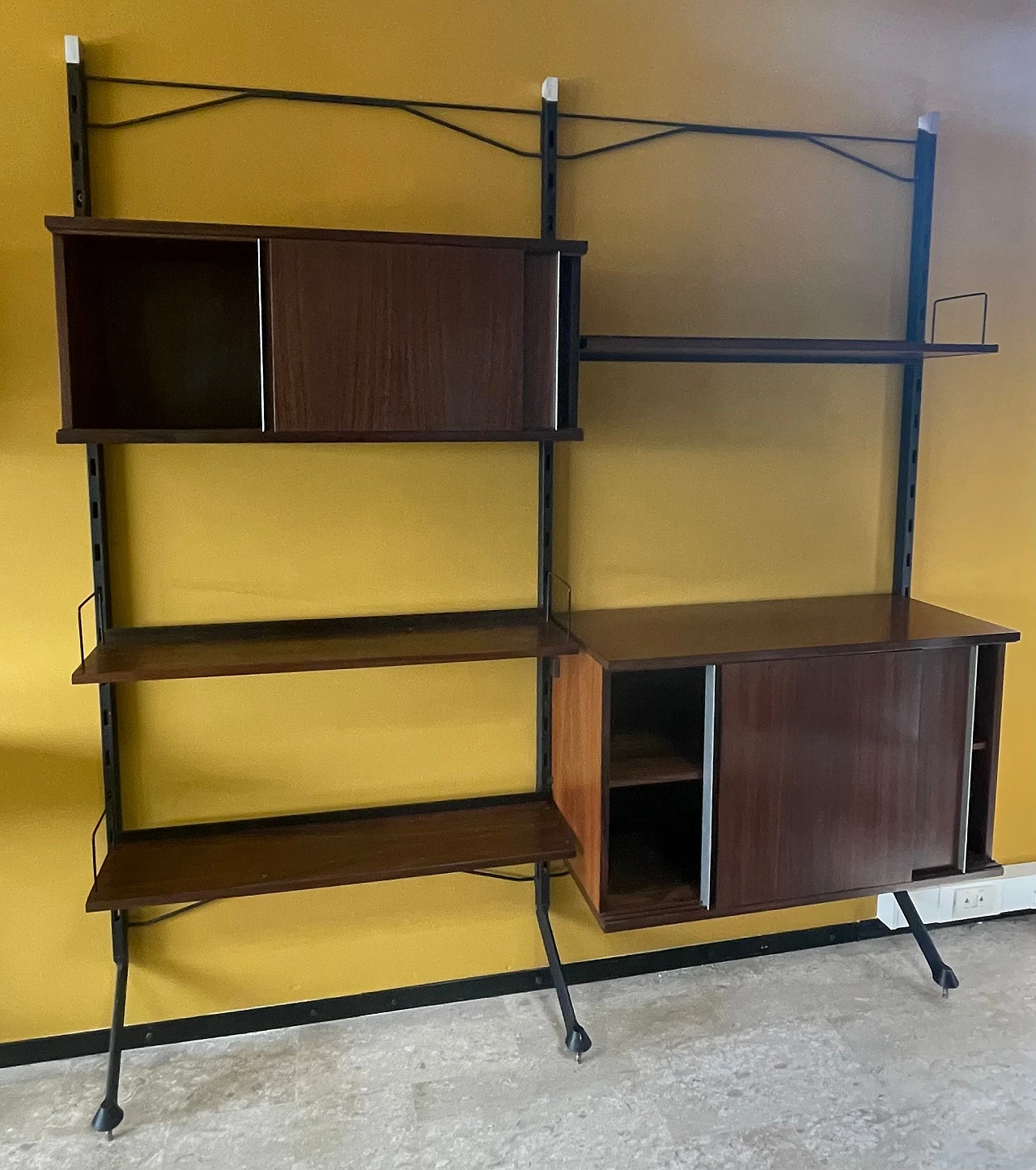 Urio modular bookcase in teak by Ico and Luisa Parisi for MIM Roma, 1960s 26