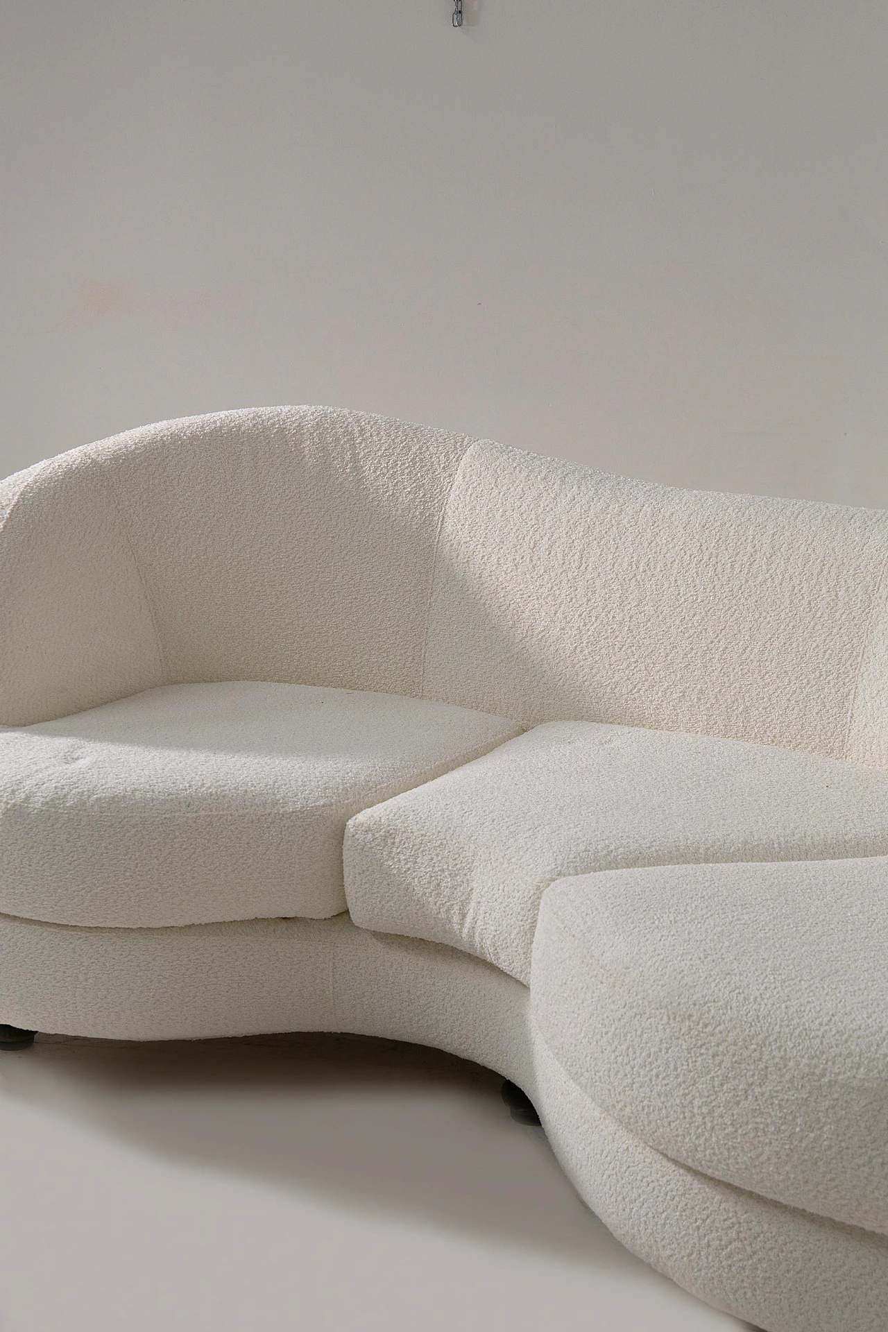 American white bouclé fabric sofa, 1960s 3