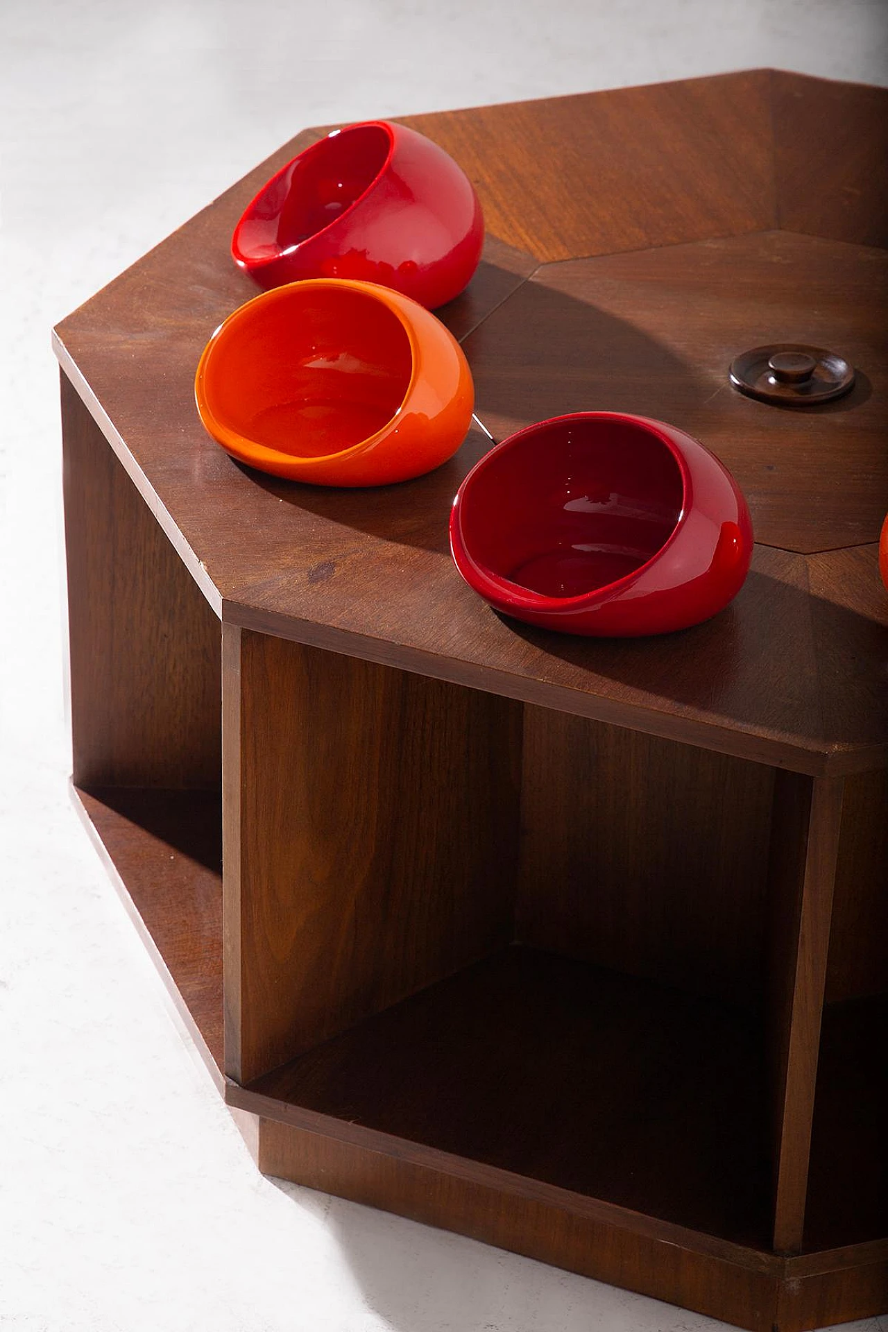 Coffee table with bar space and ceramic elements by V. Gregotti, 1960s 2