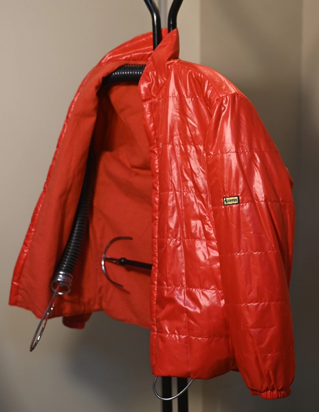 Ferrari 312 T4 quilted down jacket, 1970s 10