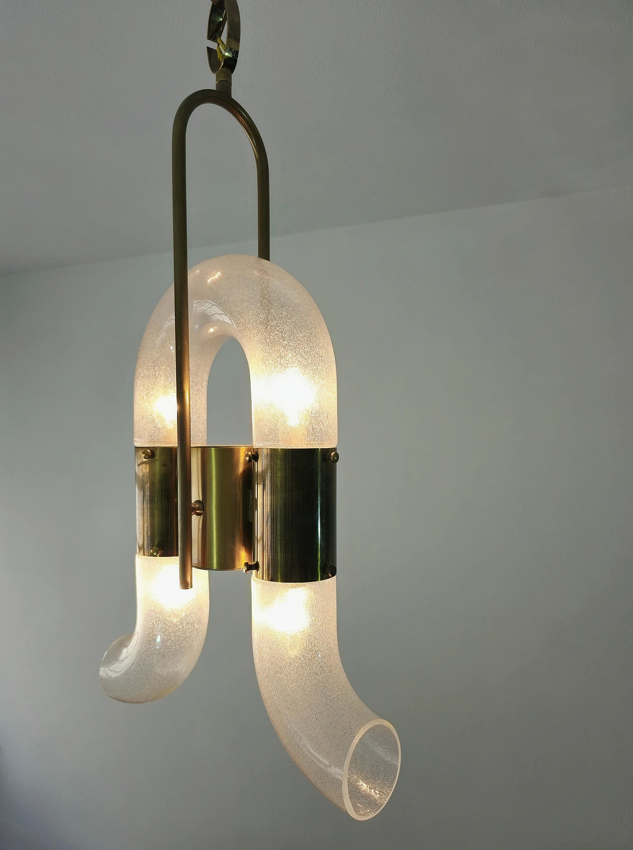 Pulegoso glass and brass chandelier by Carlo Nason, 1970s 9