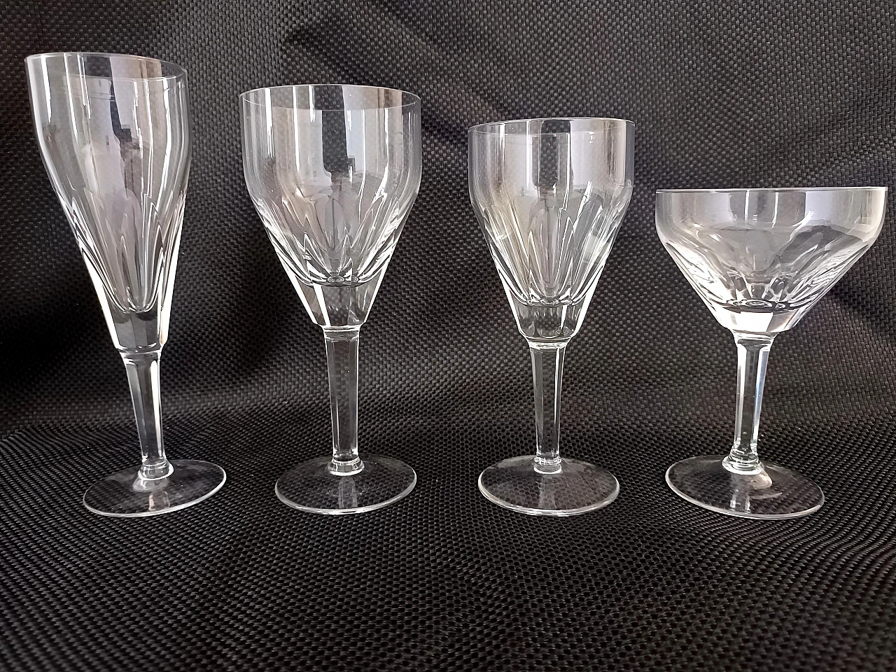 23 Crystal glasses attributed to Val Saint Lambert, 1960s 1