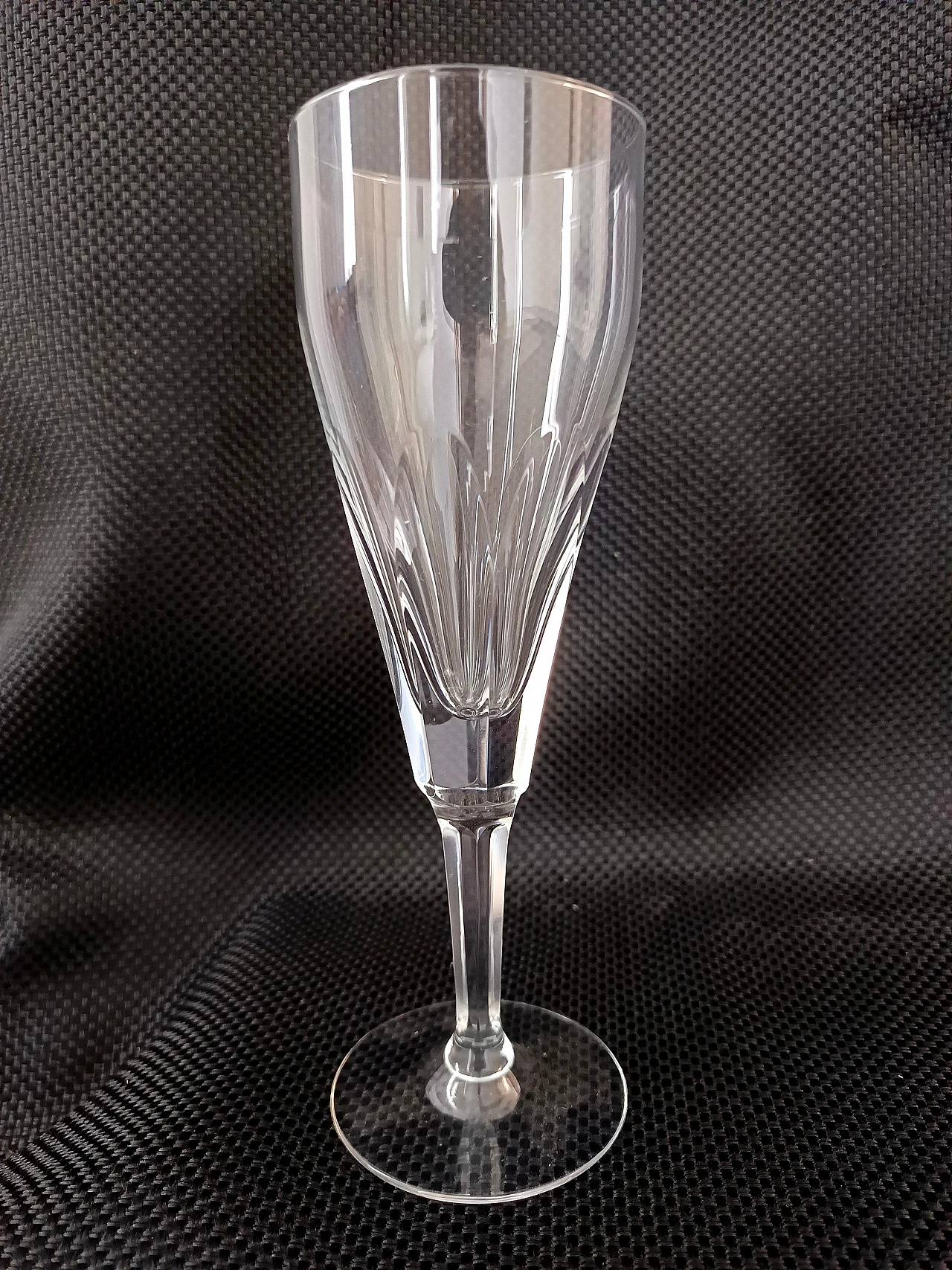 23 Crystal glasses attributed to Val Saint Lambert, 1960s 6