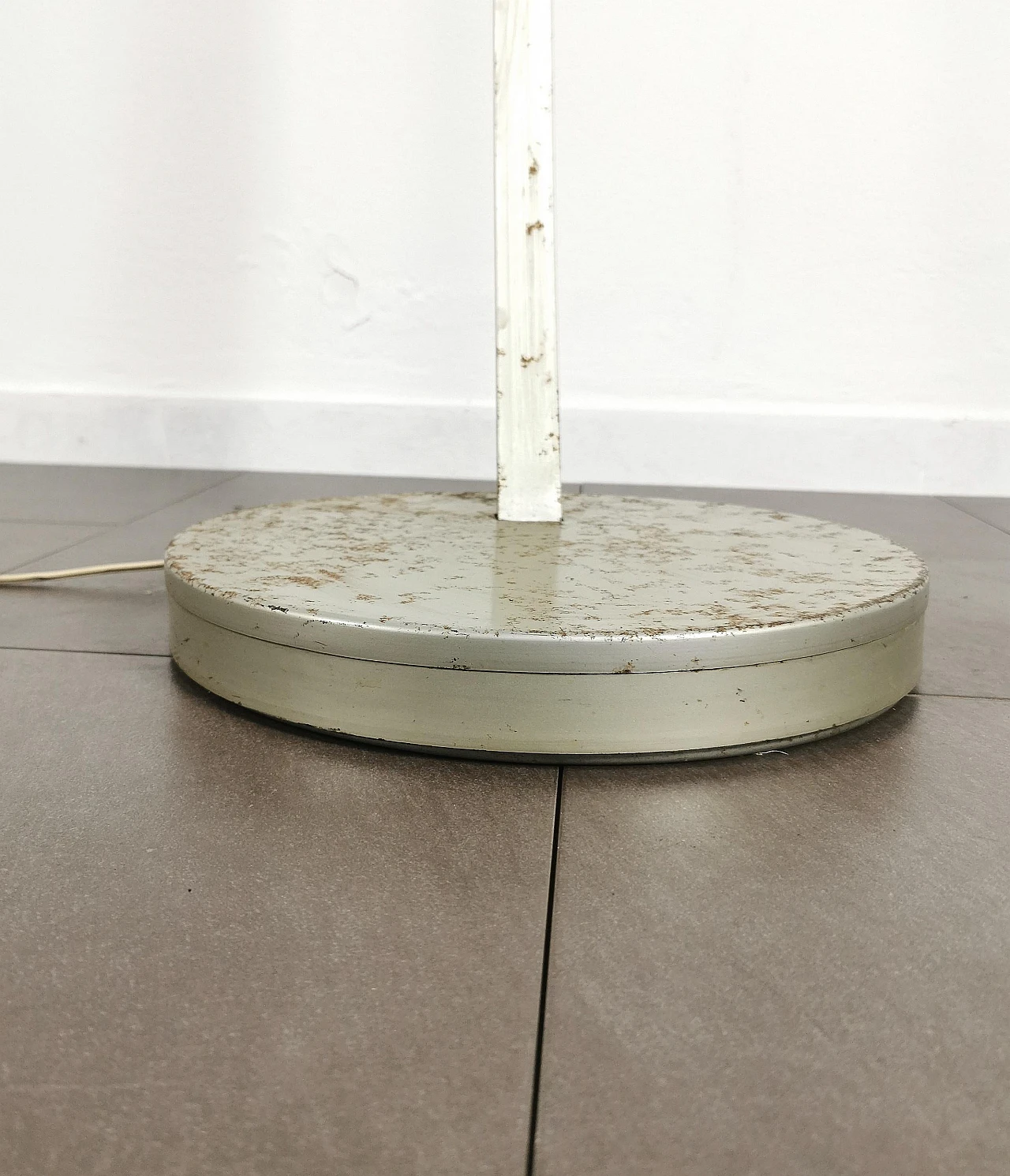 Gray metal arc floor lamp, 1960s 10