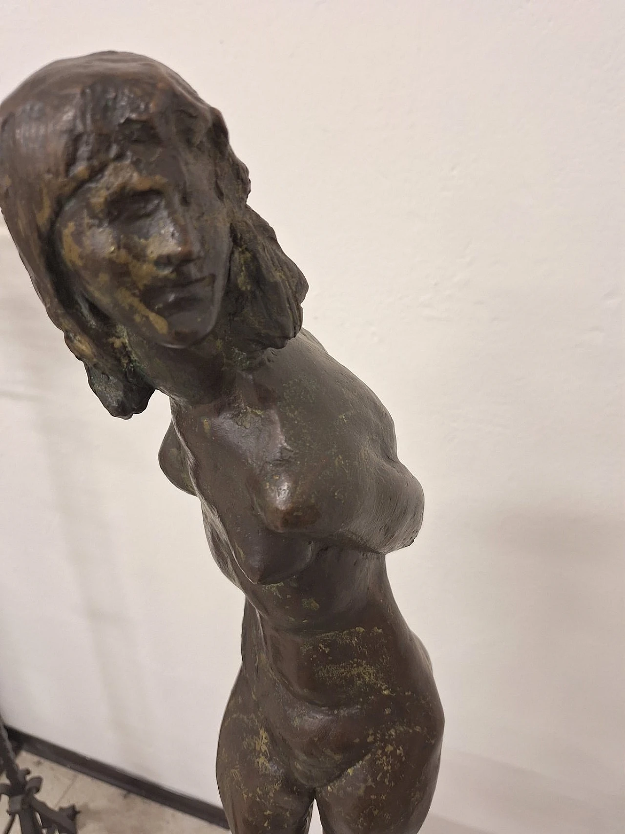 Enrico Mazzolani, fanciulla, scultura in bronzo patinato, anni '70 4