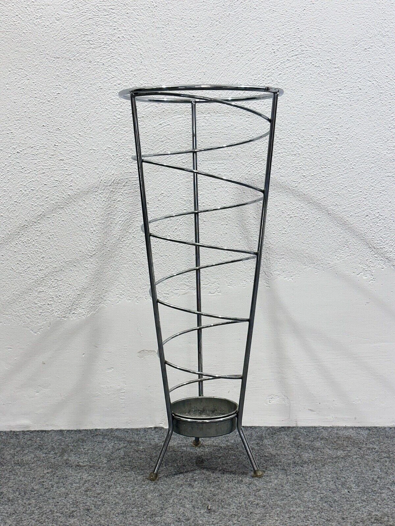 Chromed steel umbrella stand with spiral decoration, 1990s 1