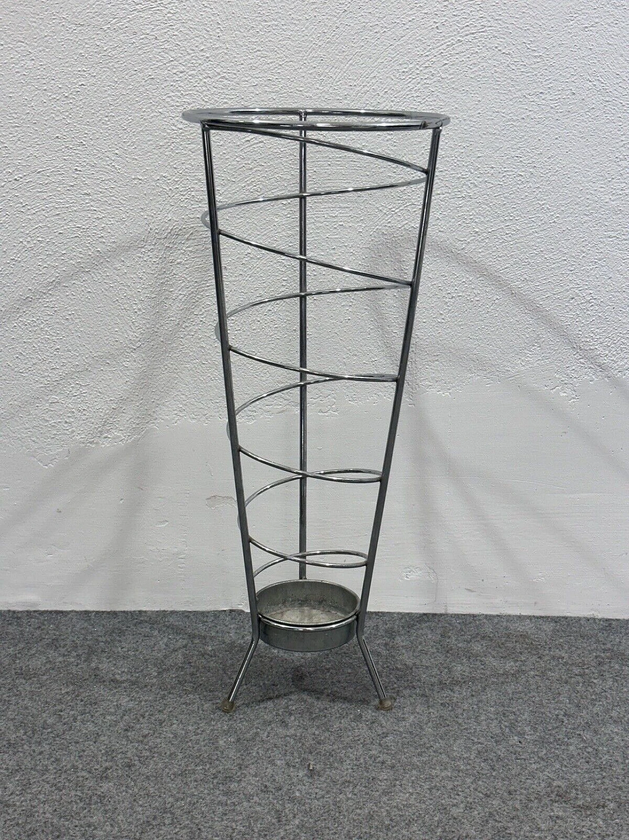 Chromed steel umbrella stand with spiral decoration, 1990s 3