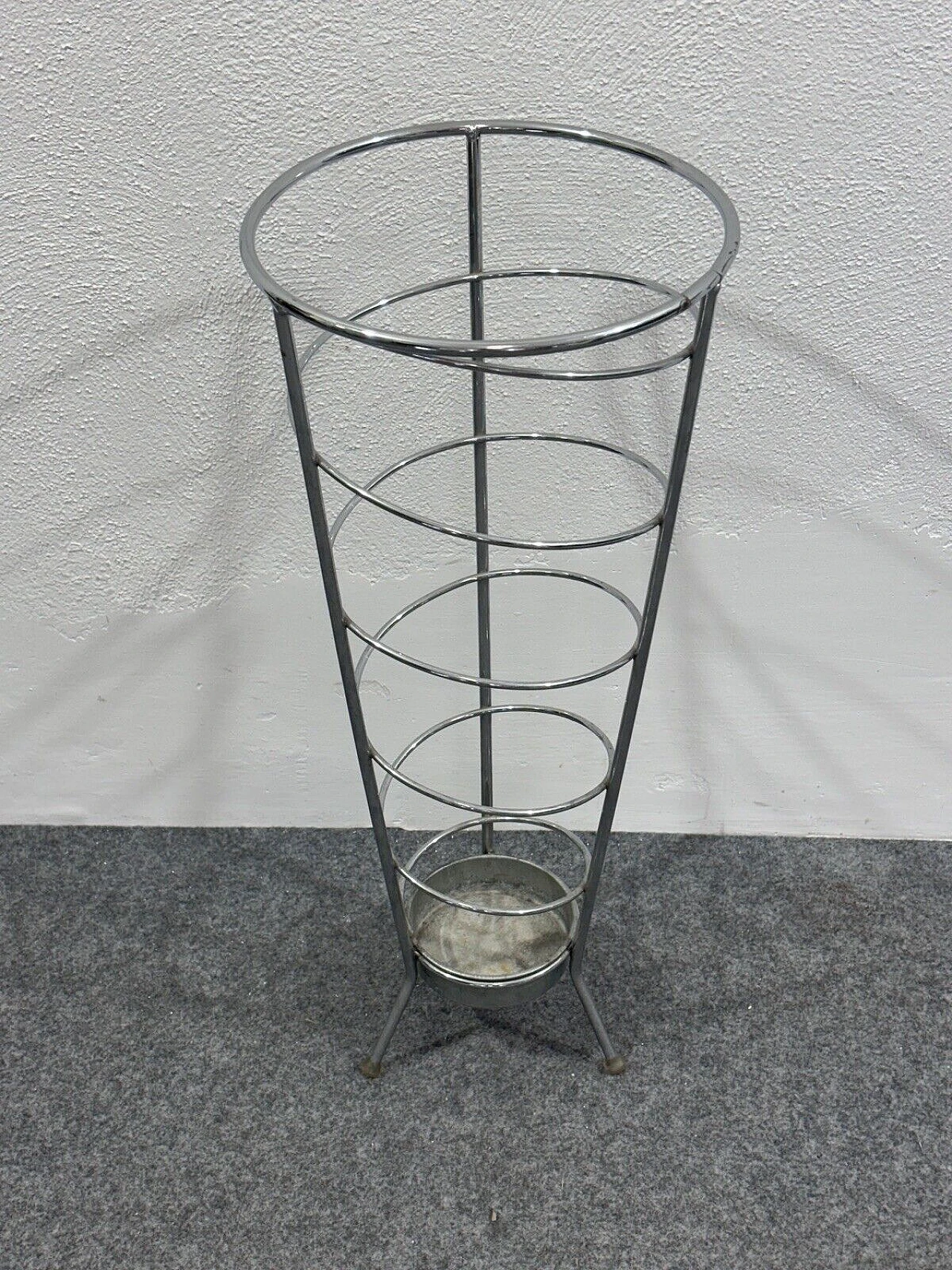 Chromed steel umbrella stand with spiral decoration, 1990s 4