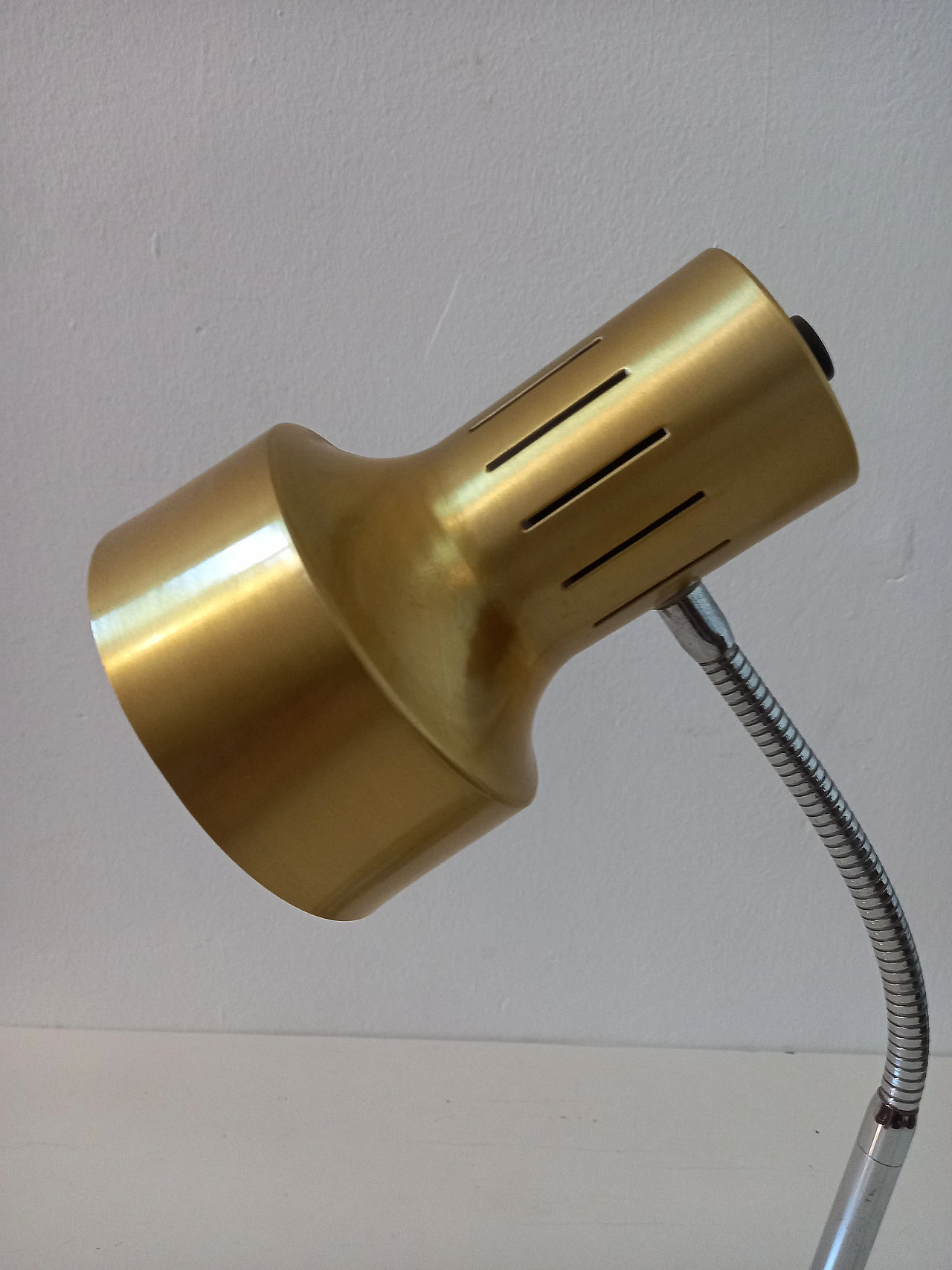 Swivel desk lamp in gilded metal, 1960s 3