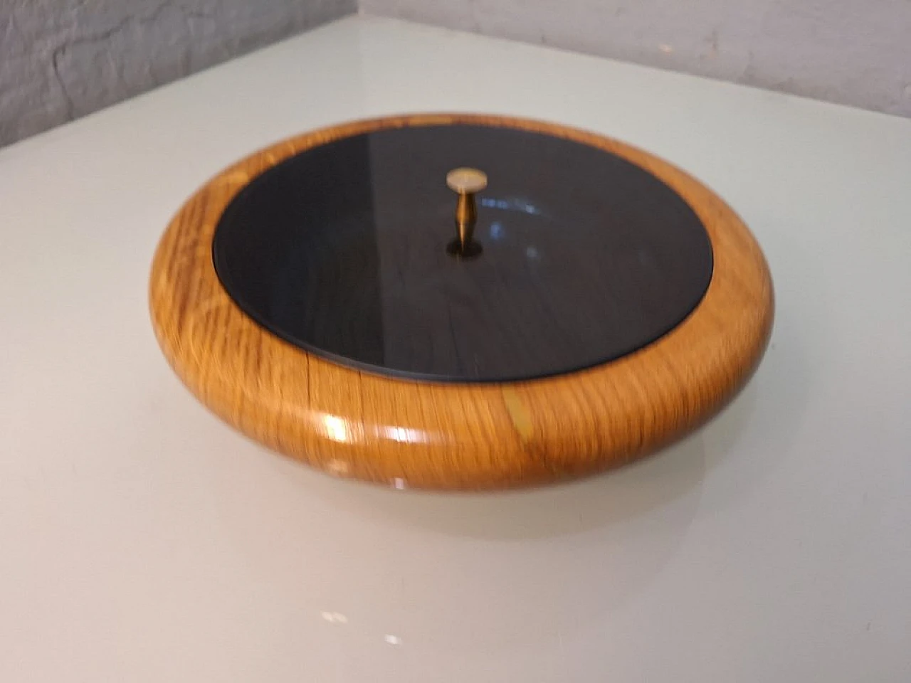 Wooden box with glass lid by P. Chiesa for Fontana Arte, 1940s 2