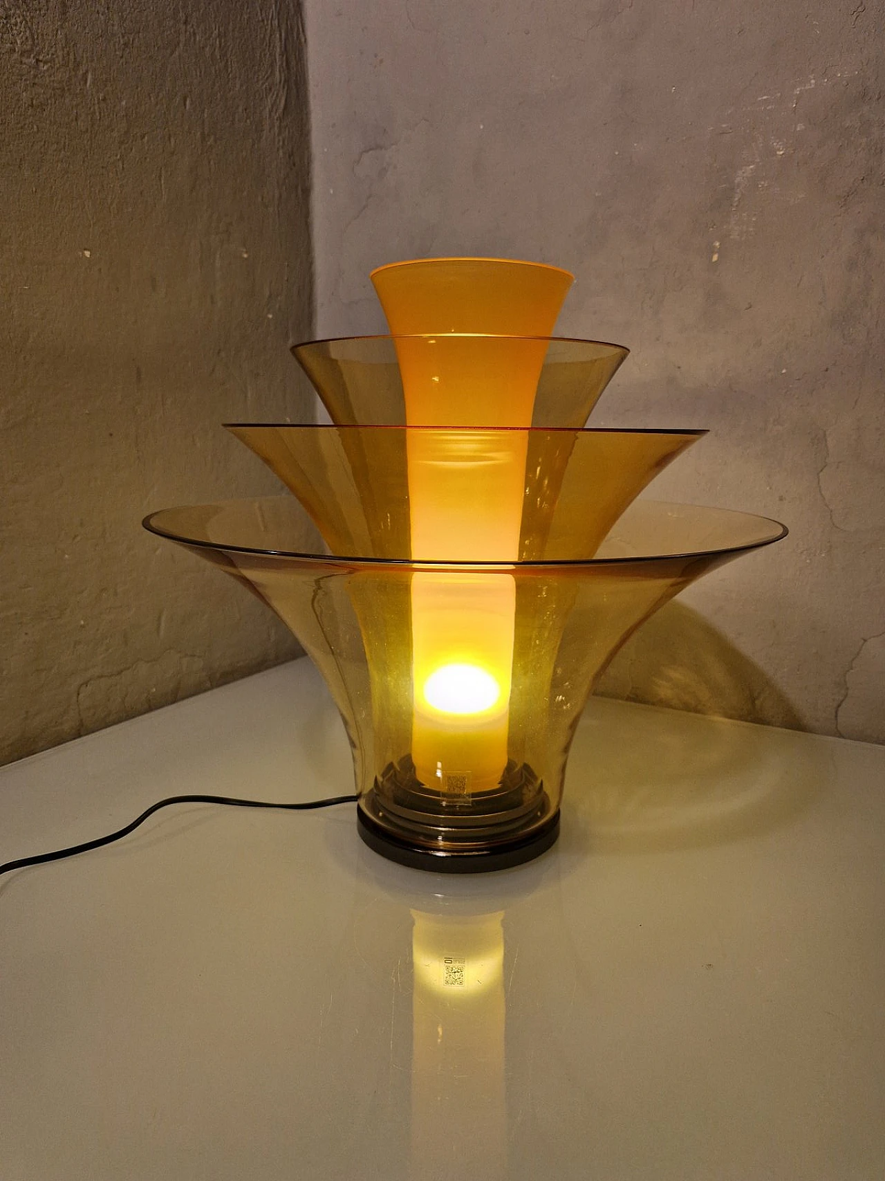 Lampada da tavolo Petal con 4 vetri gialli di Murano, anni 2000 3