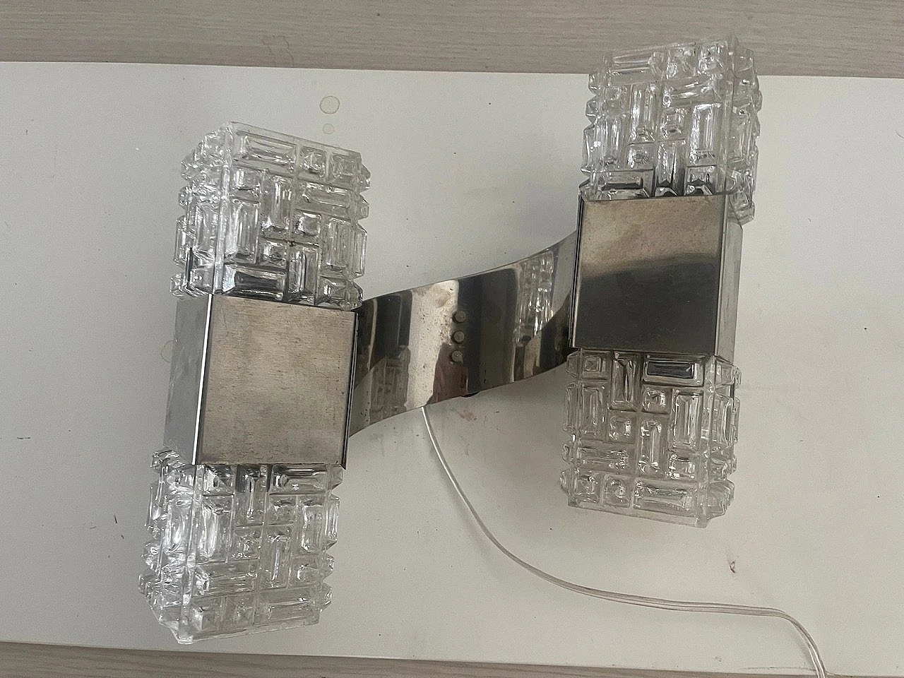 4 Wall lights in crystal and chrome metal, 1970s 11