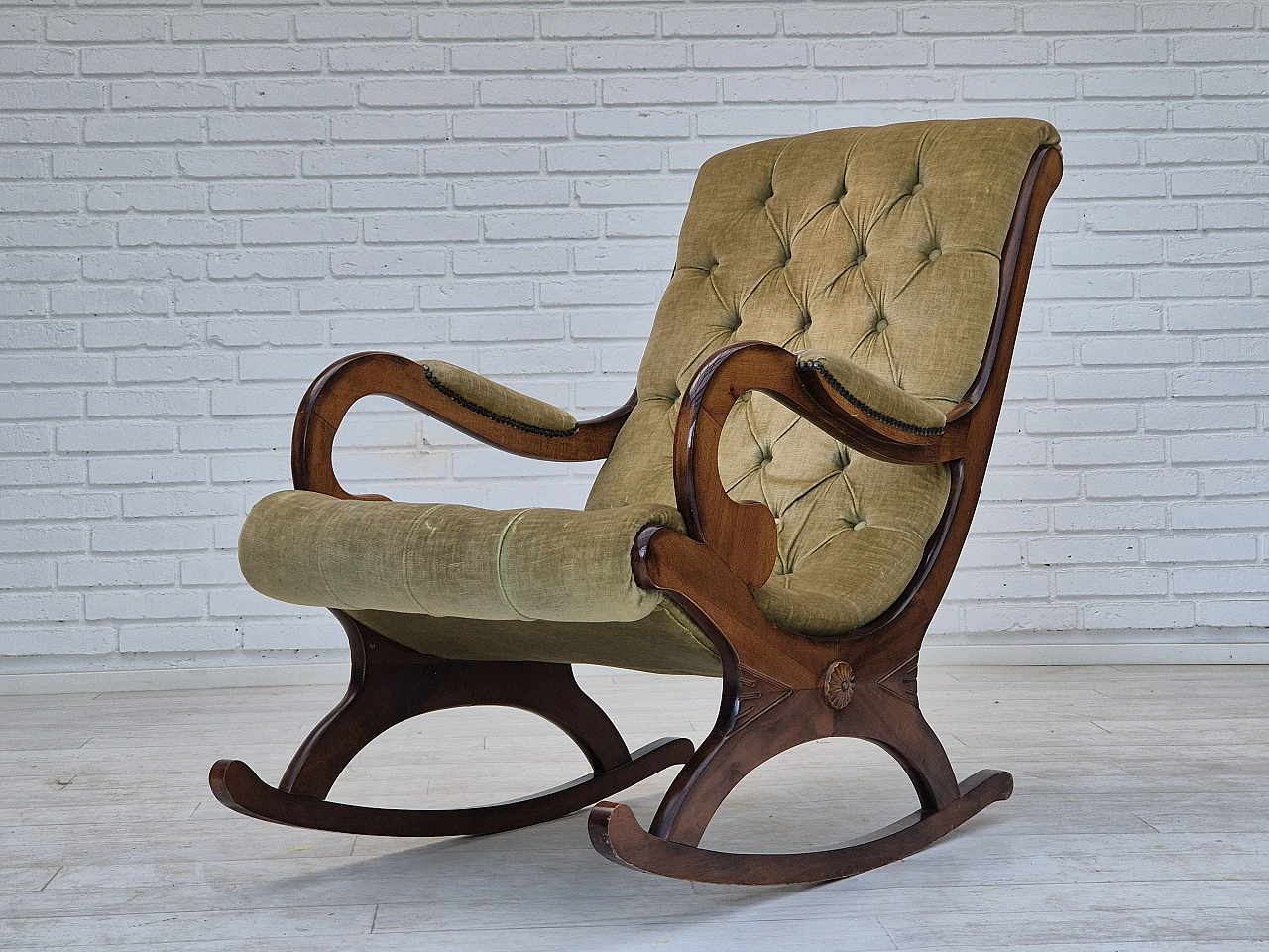 Scandinavian beech and velvet rocking chair, 1950s 8