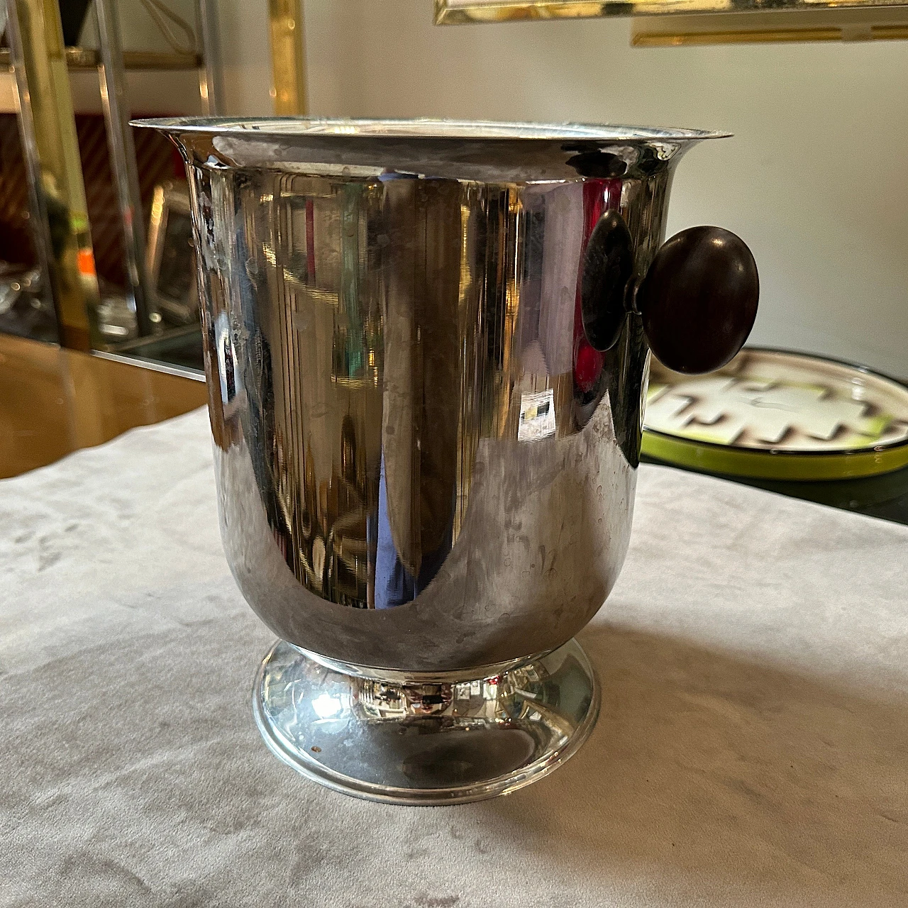 Silver-plated metal wine cooler with wooden handles, 1970s 2