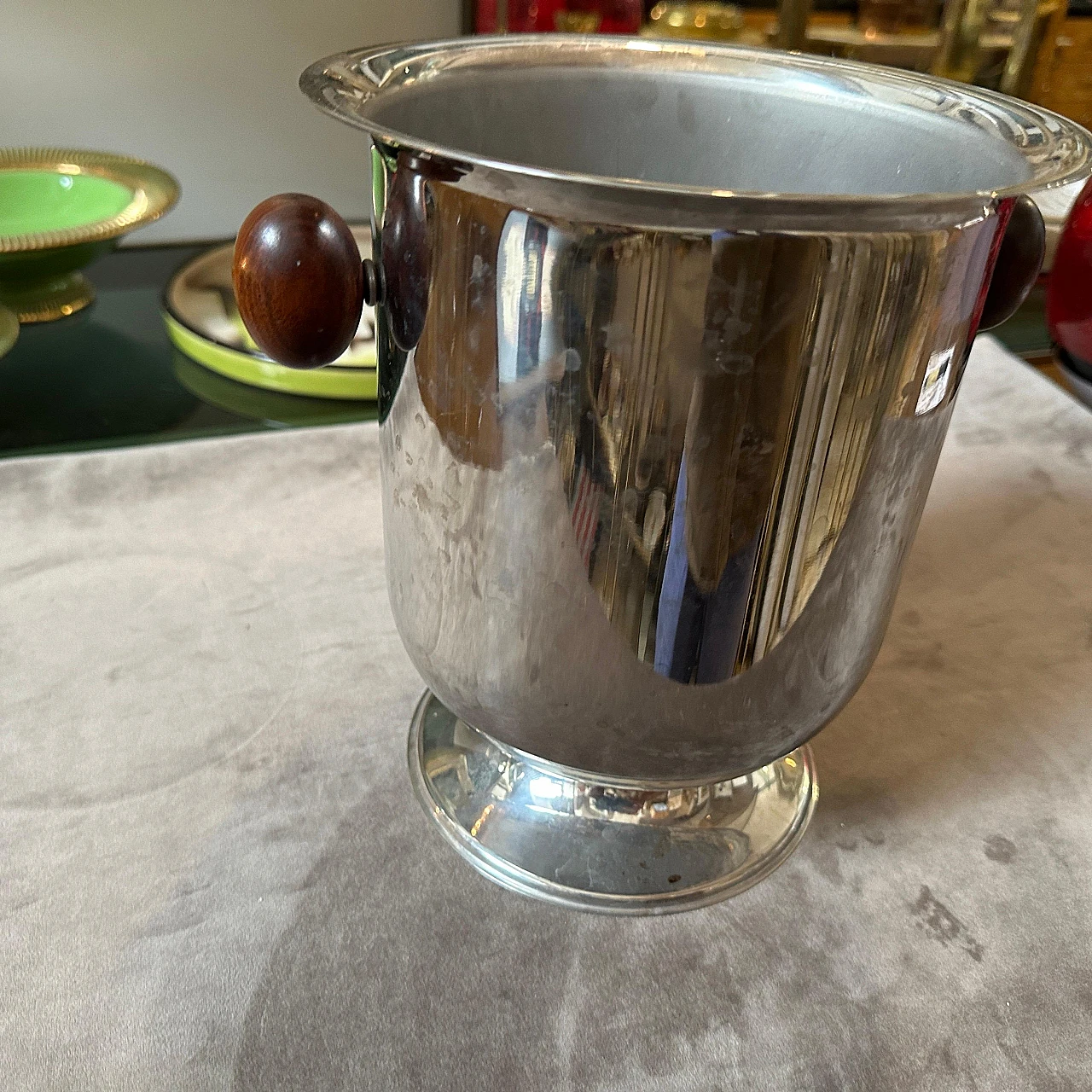 Silver-plated metal wine cooler with wooden handles, 1970s 6