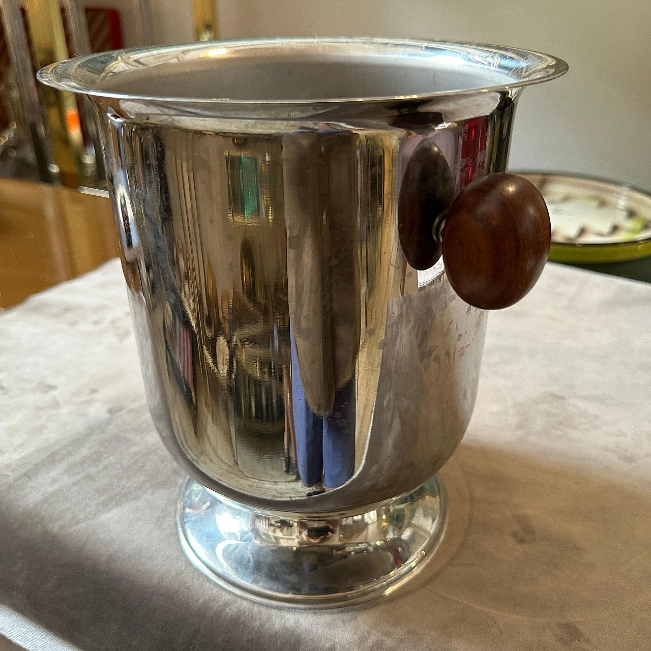 Silver-plated metal wine cooler with wooden handles, 1970s 9