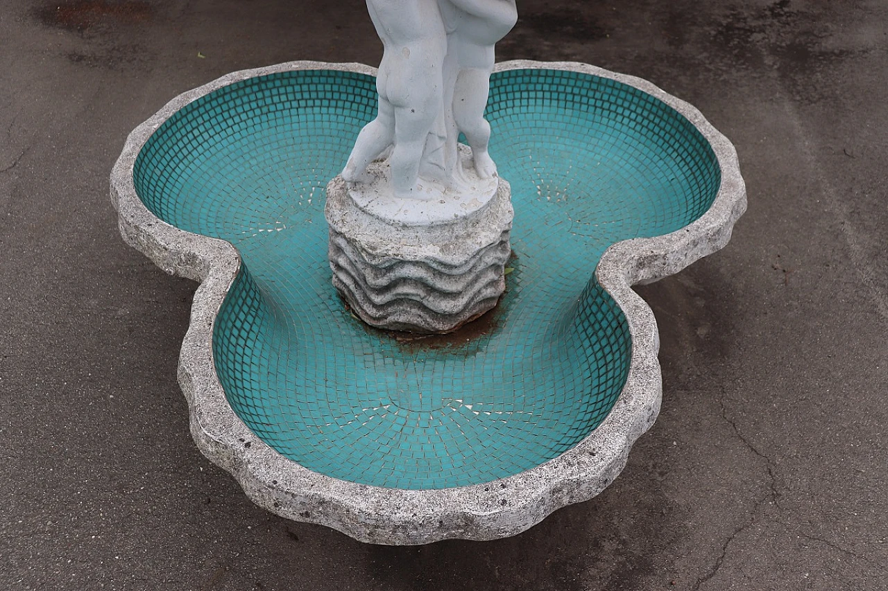 Neoclassical style garden fountain, early 20th century 8