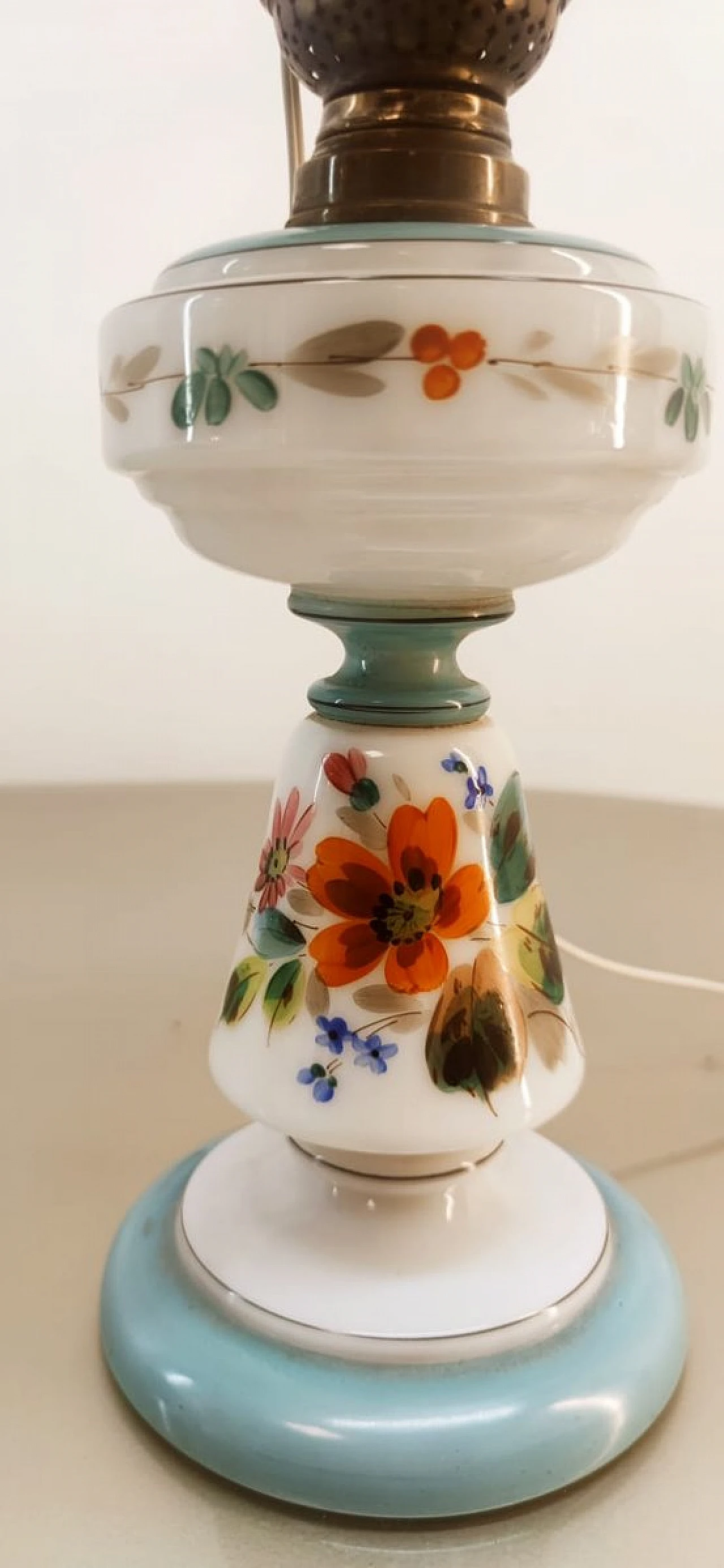 Spherical table lamp in glass with floral motifs & brass, 1950s 3