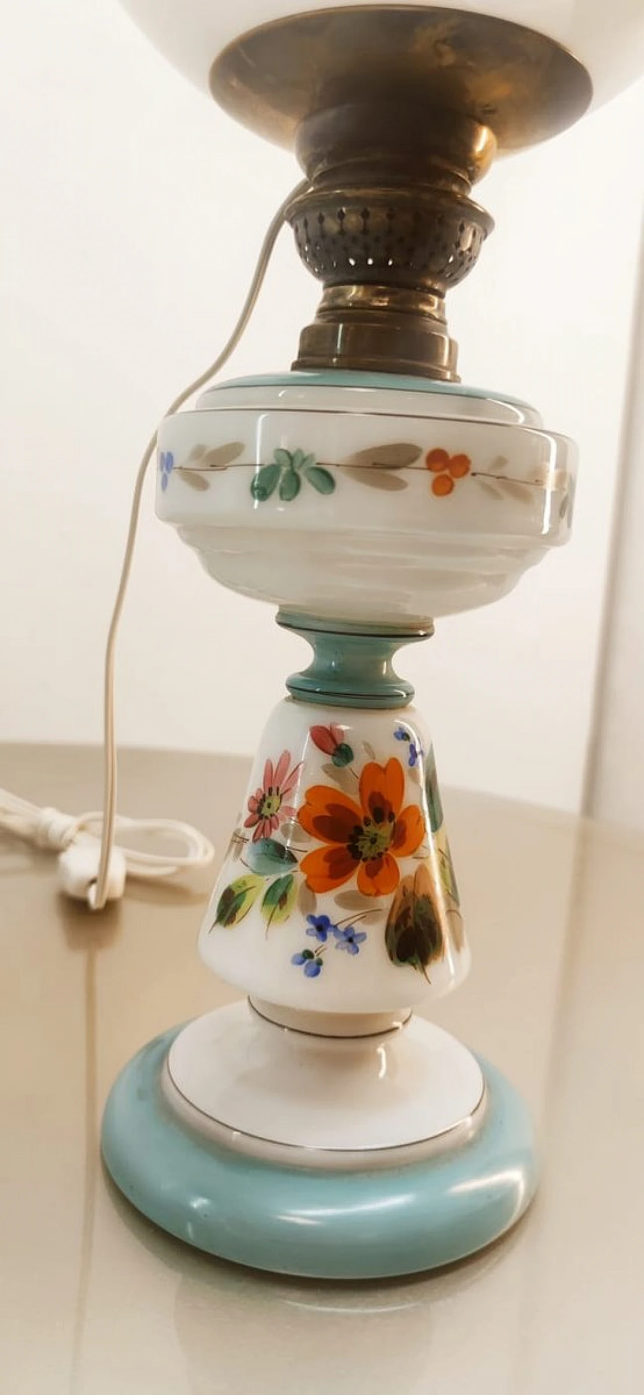 Spherical table lamp in glass with floral motifs & brass, 1950s 9