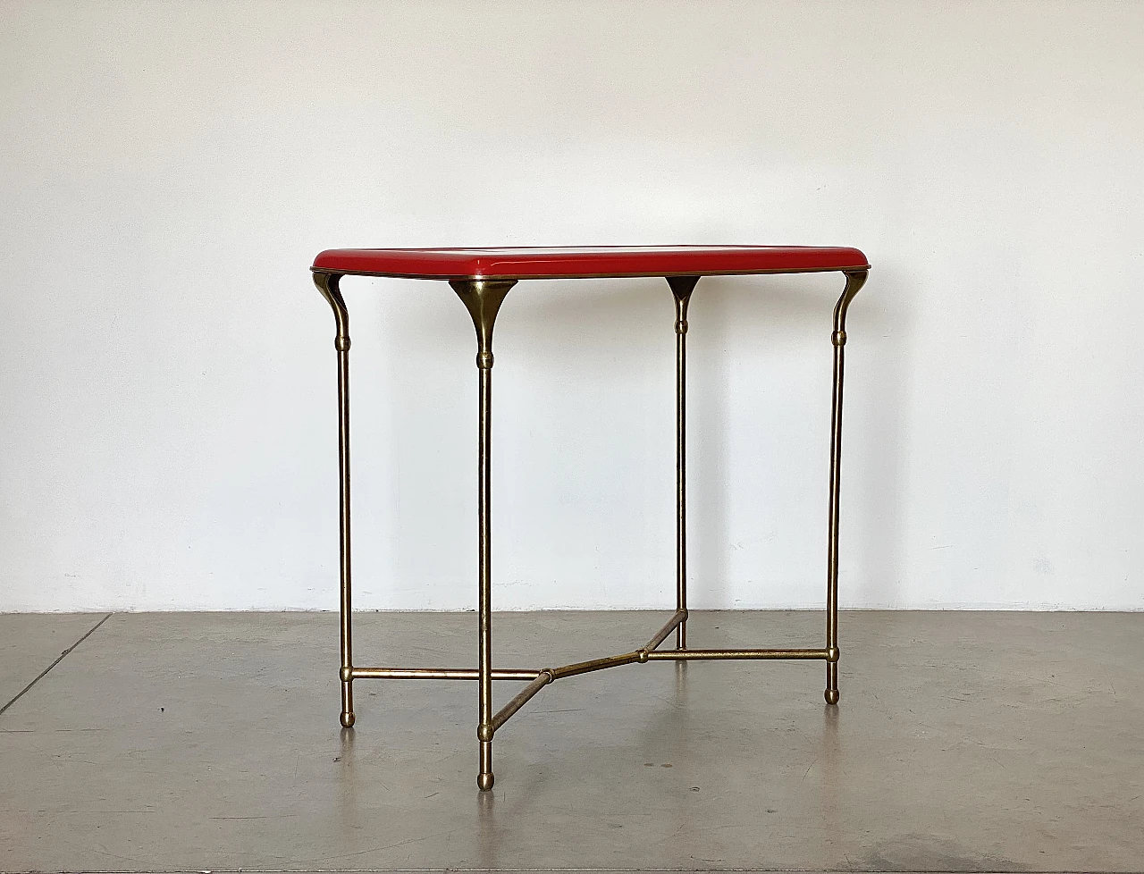 Brass coffee table with red lacquered top, 1950s 6