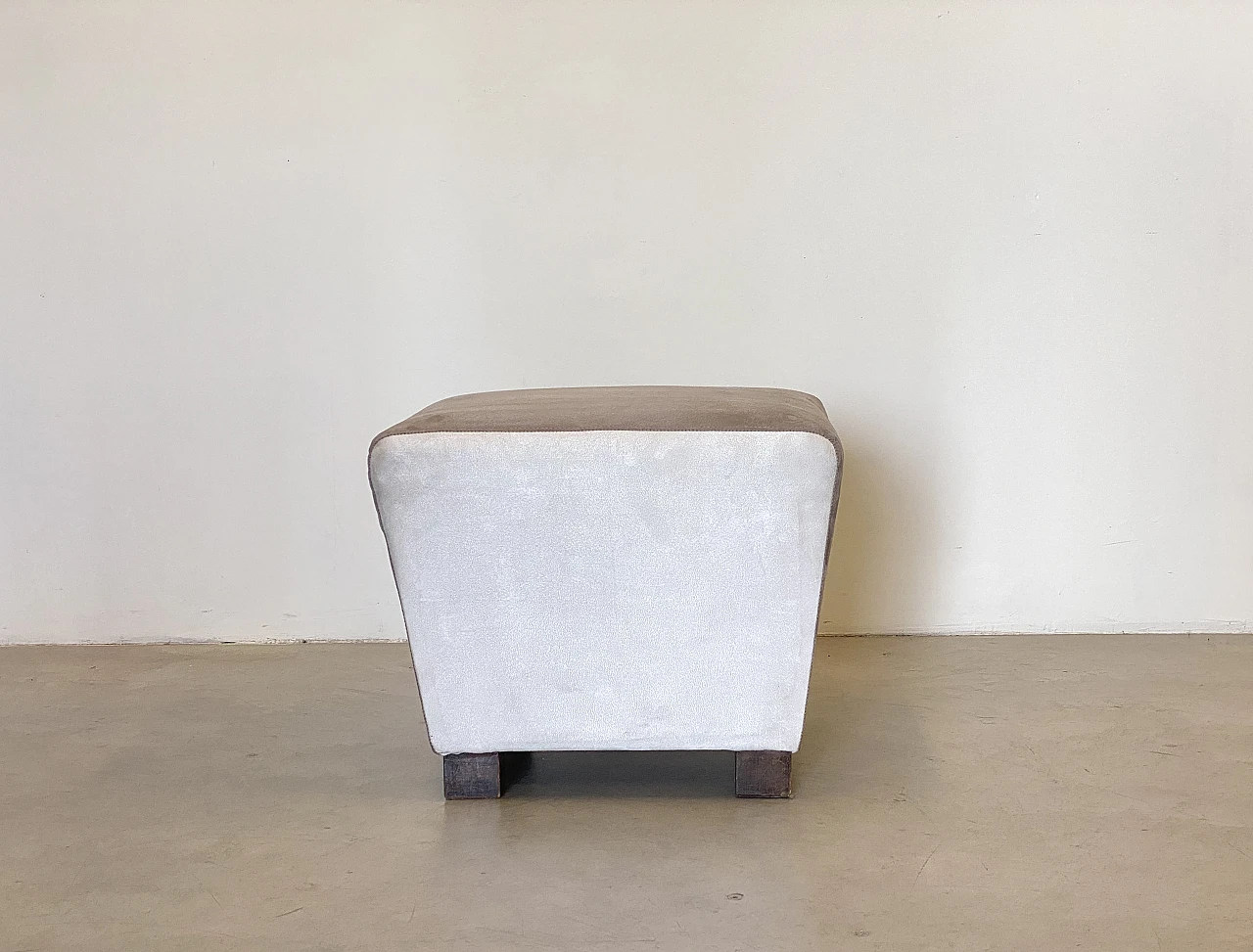 Pair of velvet and wood poufs, 1940s 6