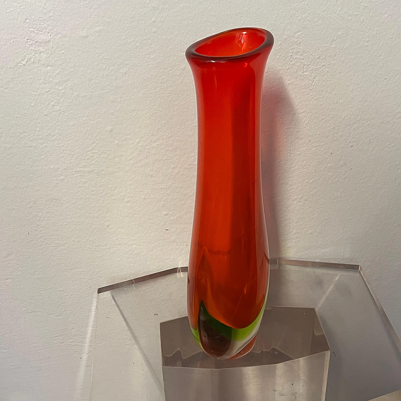 Submerged red Murano glass vase attributed to F. Poli, 1960s 5