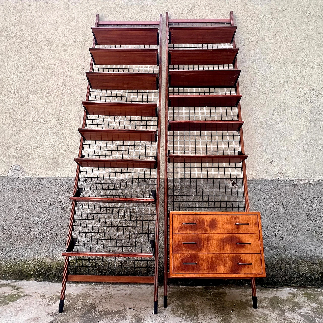 Modular wall unit in metal & wood with bookshelf & drawers, 1960s 4