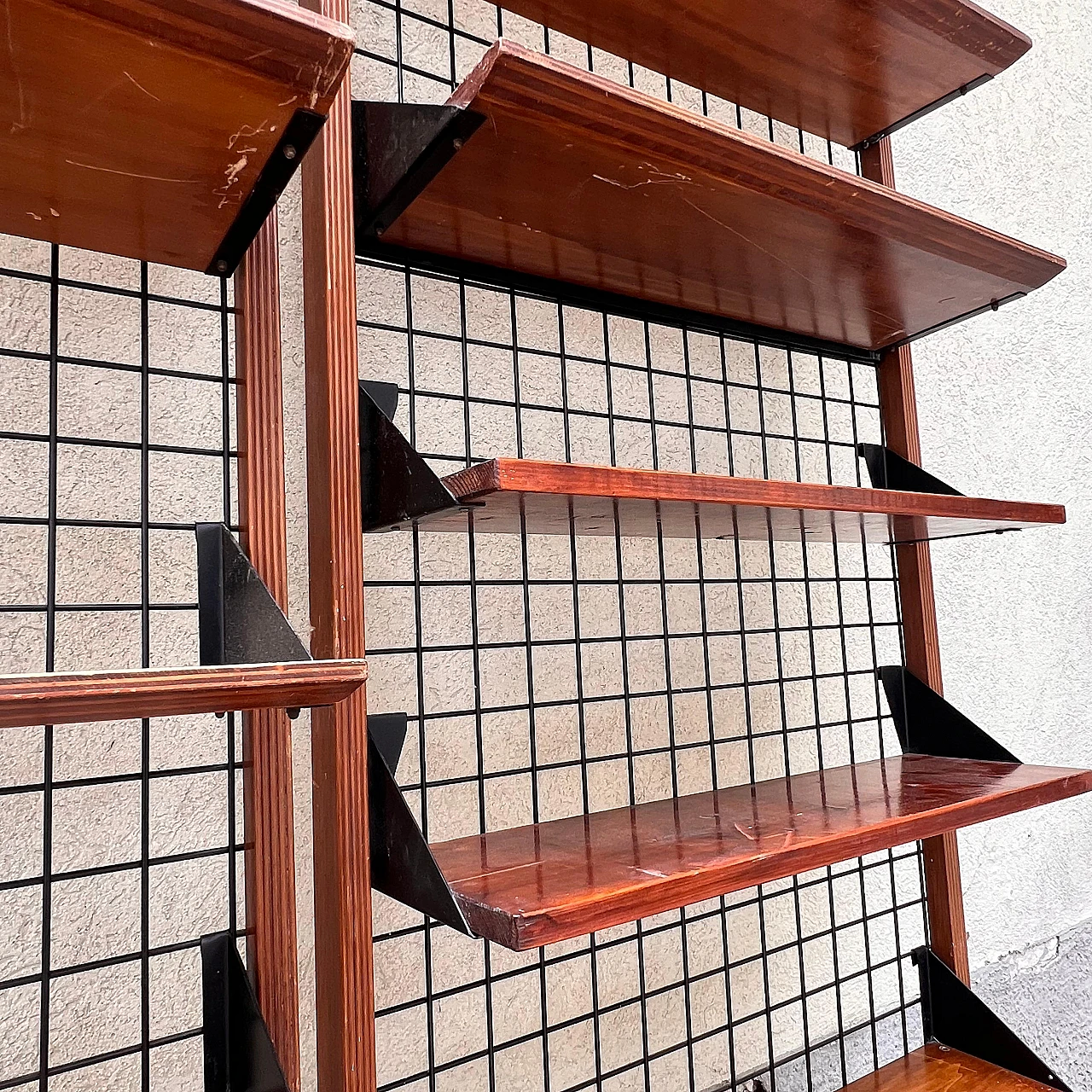 Modular wall unit in metal & wood with bookshelf & drawers, 1960s 5